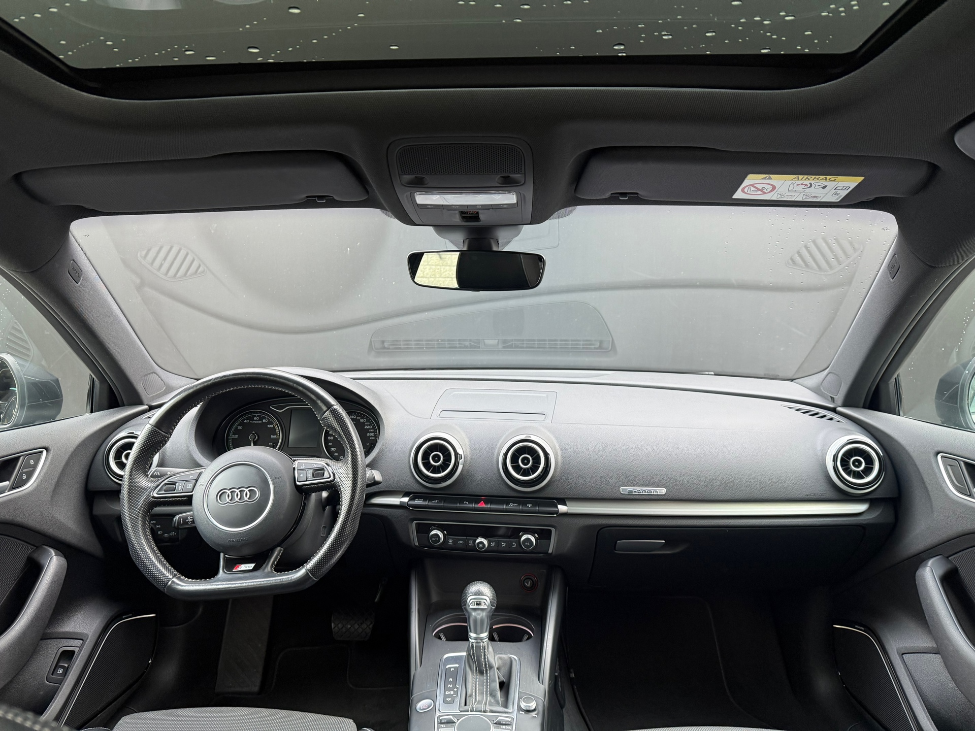 Foto van Audi A3 Sportback E-tron