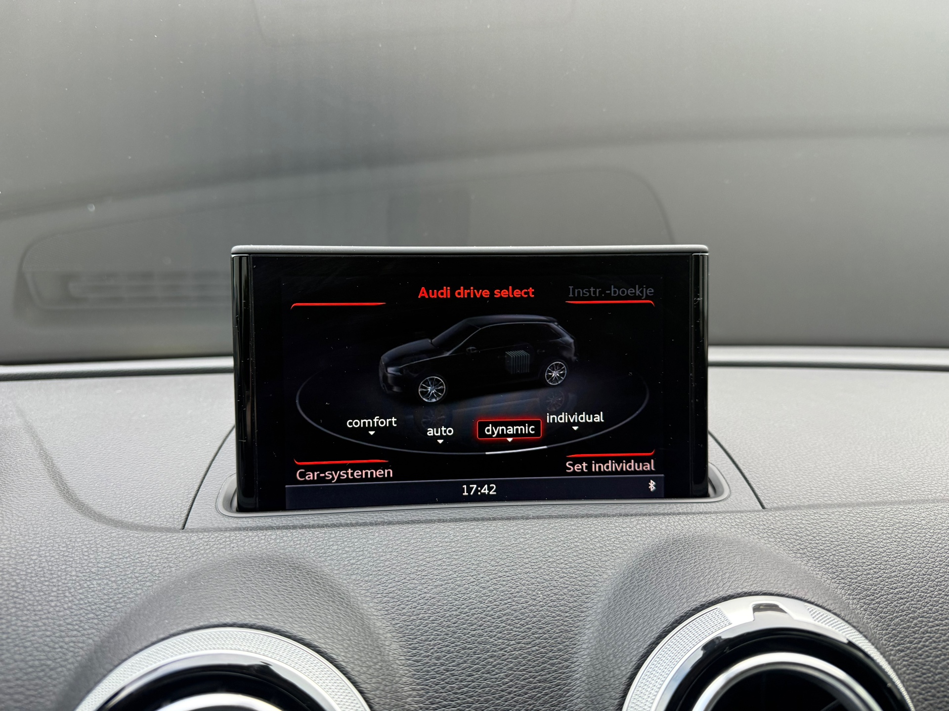 Foto van Audi A3 Sportback E-tron