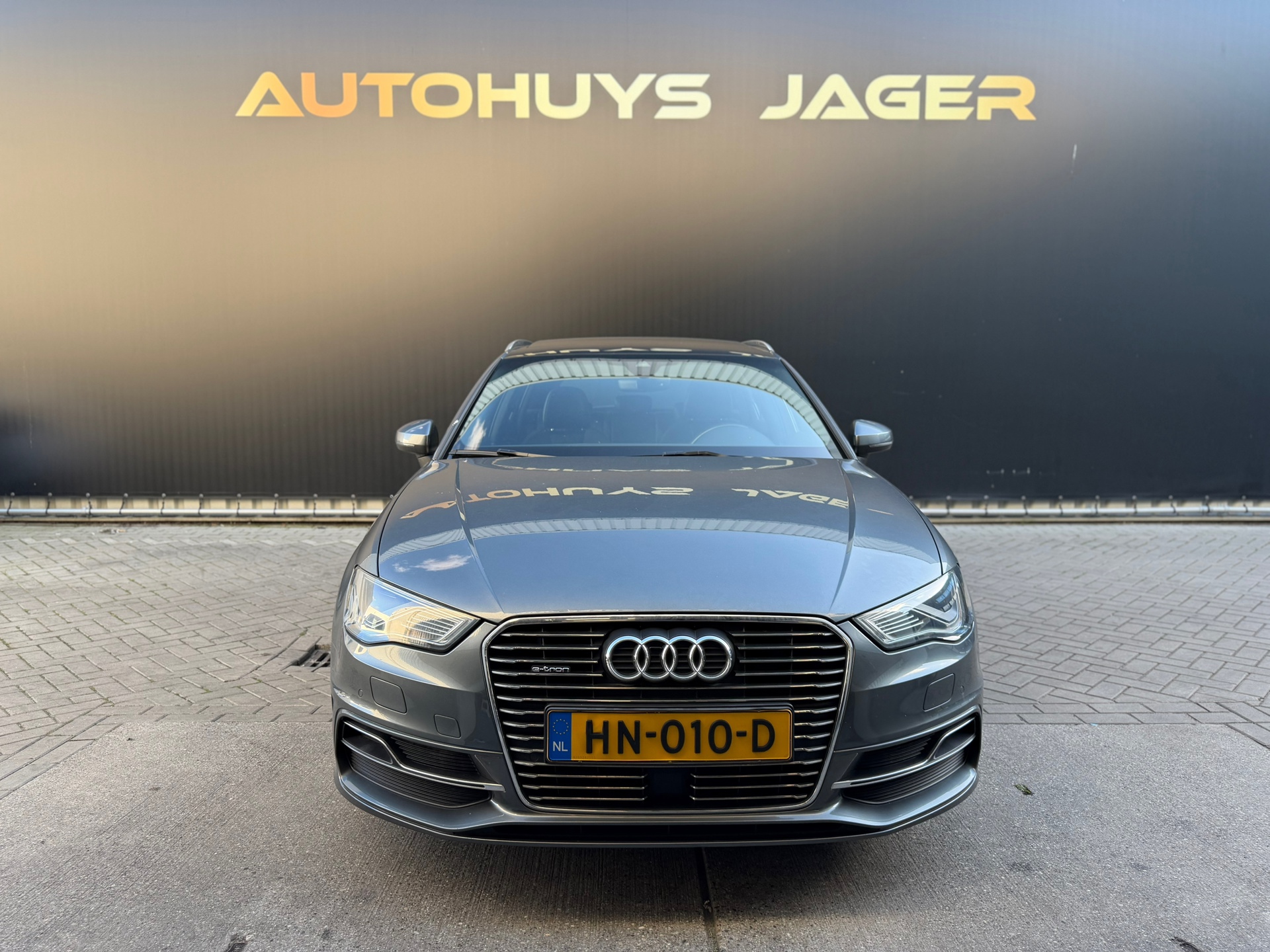 Foto van Audi A3 Sportback E-tron