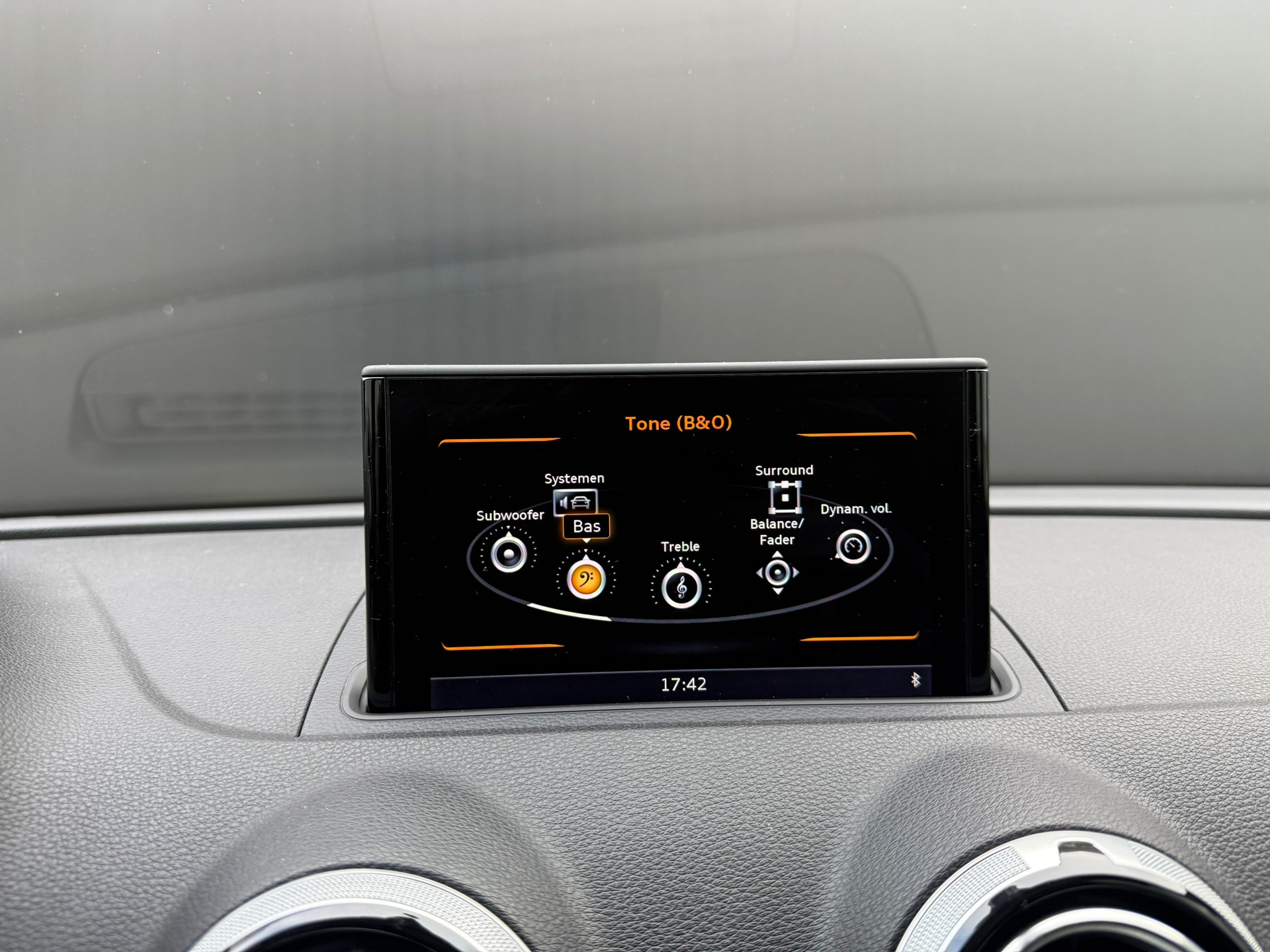 Foto van Audi A3 Sportback E-tron