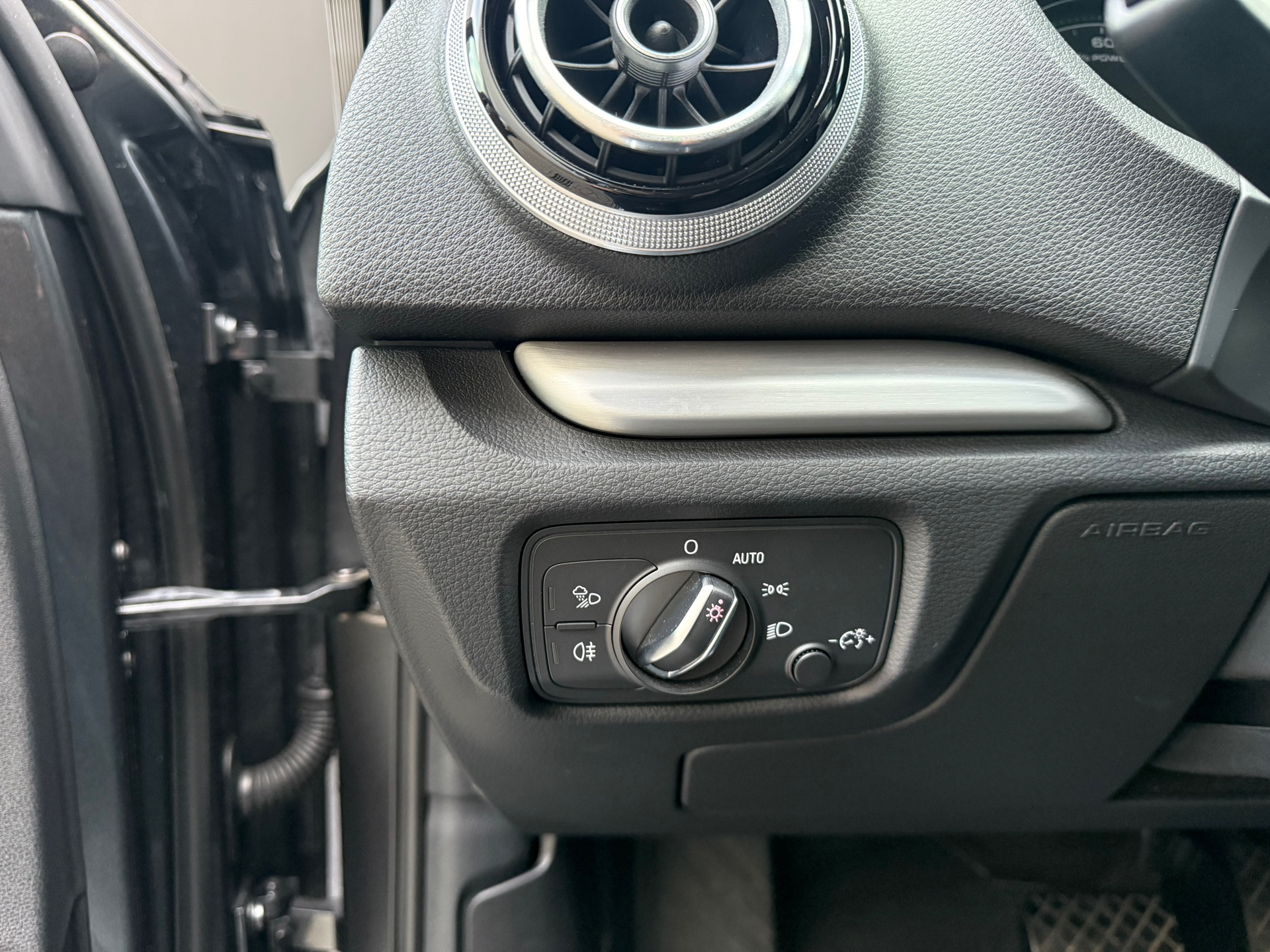 Foto van Audi A3 Sportback E-tron