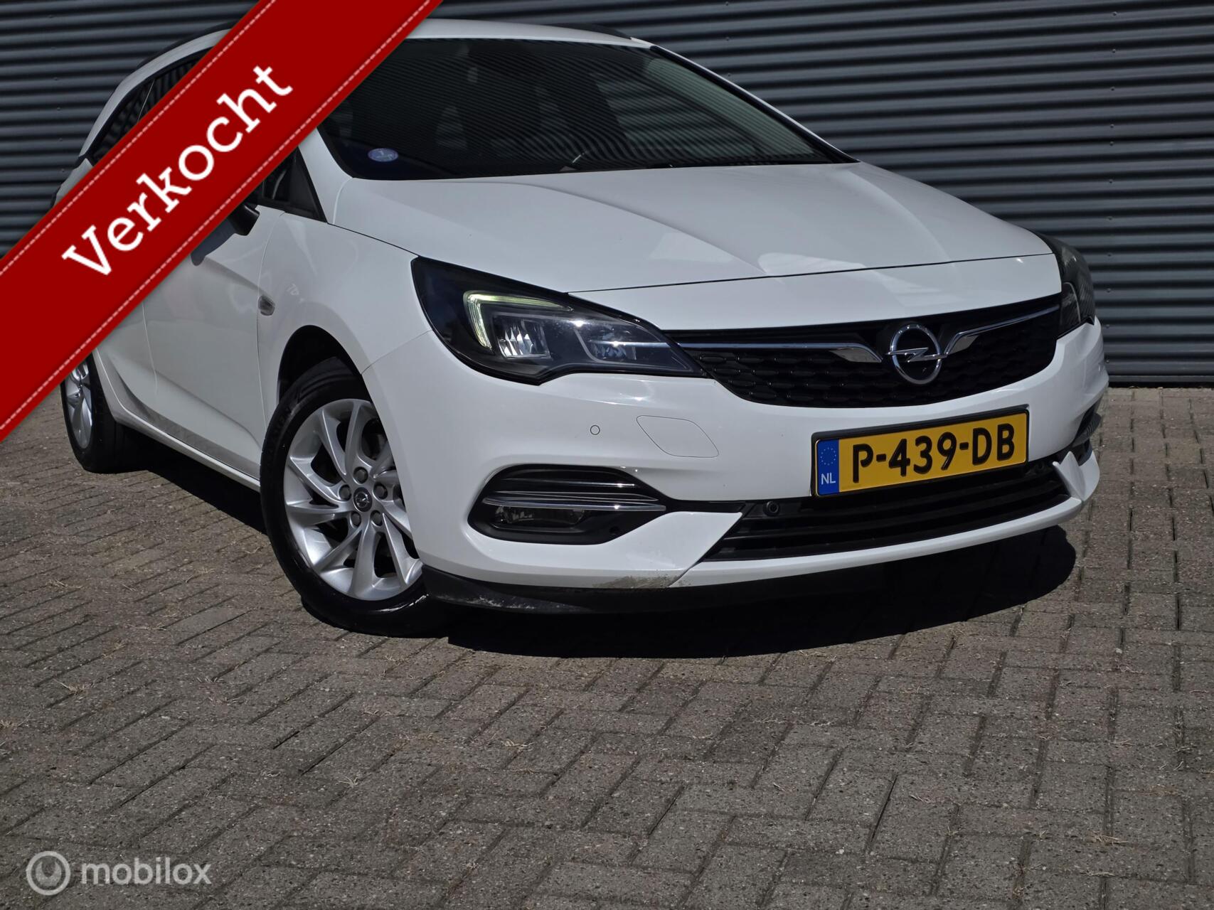 Opel Astra Sports Tourer 1.2 Ultimate 2021 - voorkant