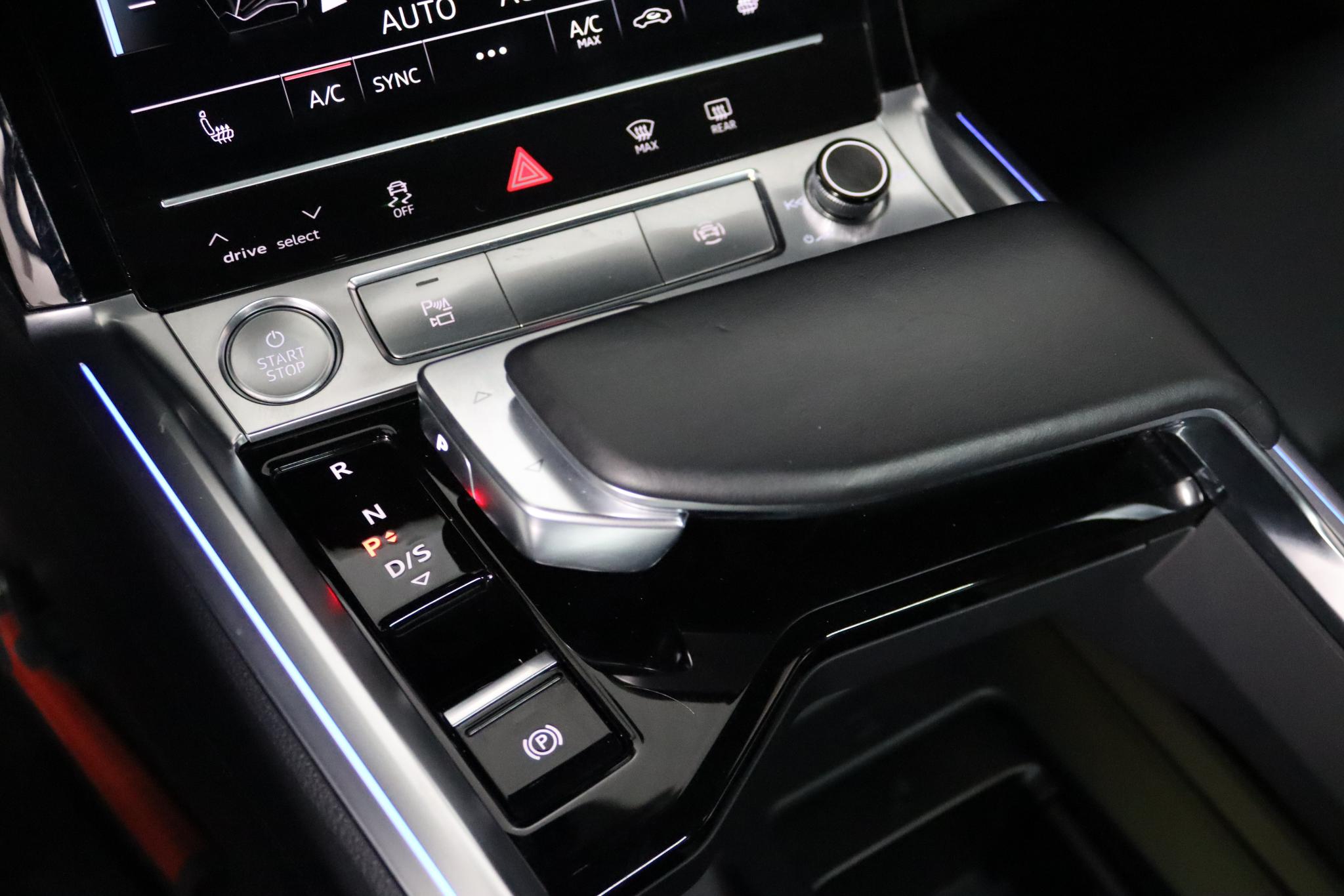 Foto van Audi E-tron