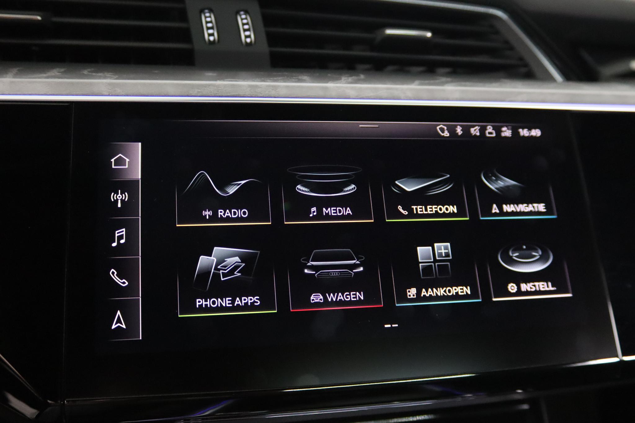 Foto van Audi E-tron
