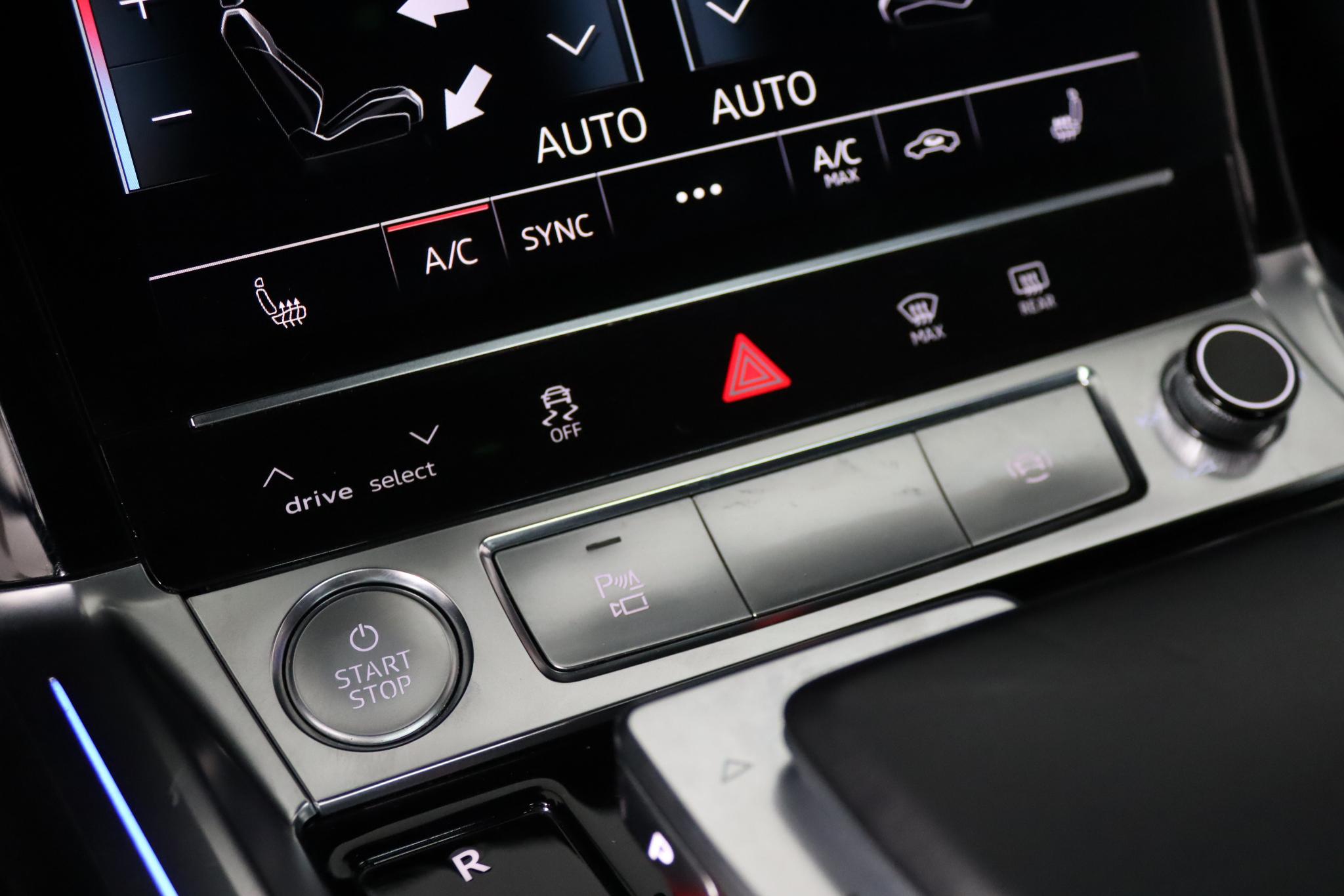 Foto van Audi E-tron