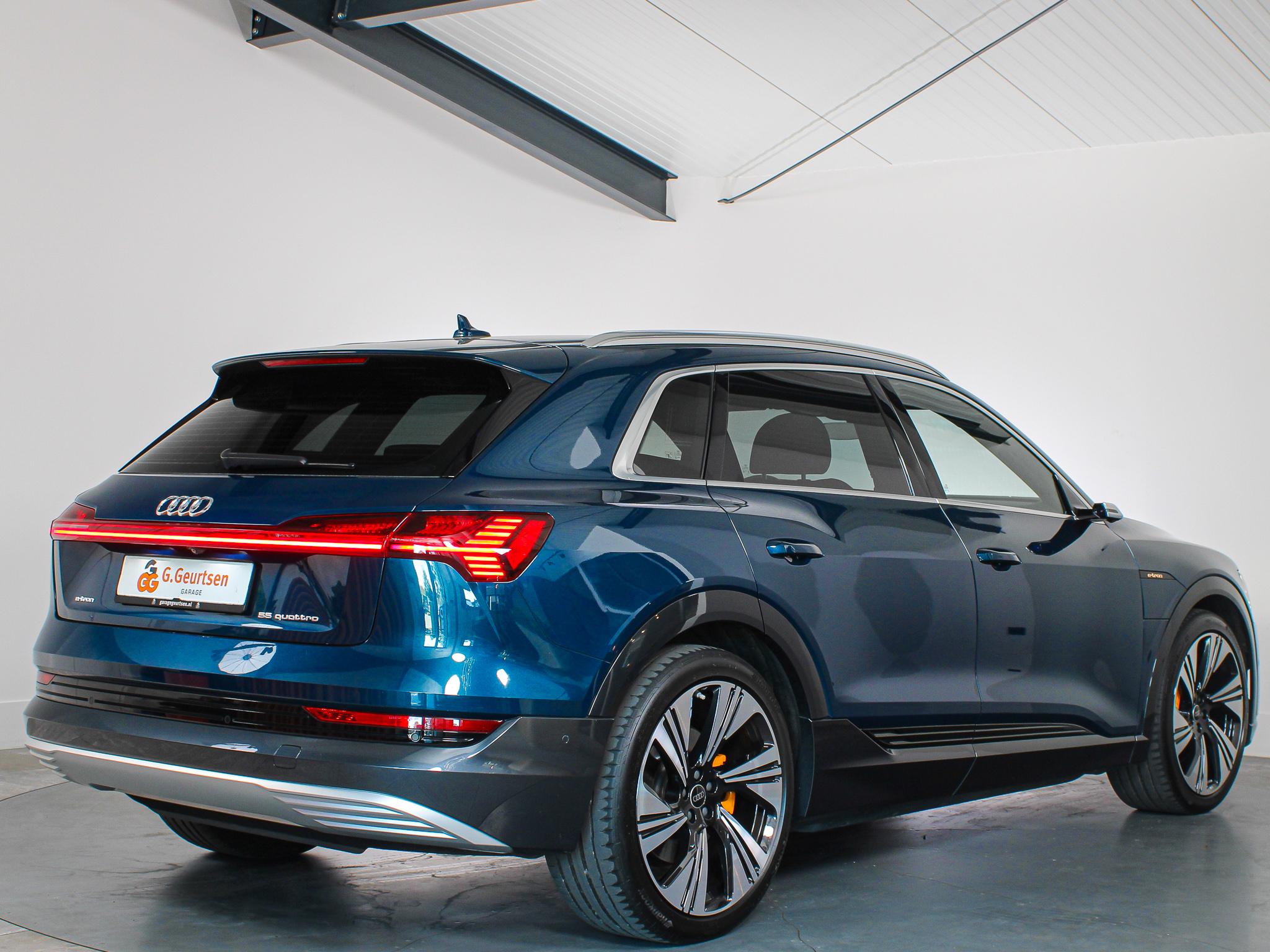 Foto van Audi E-tron