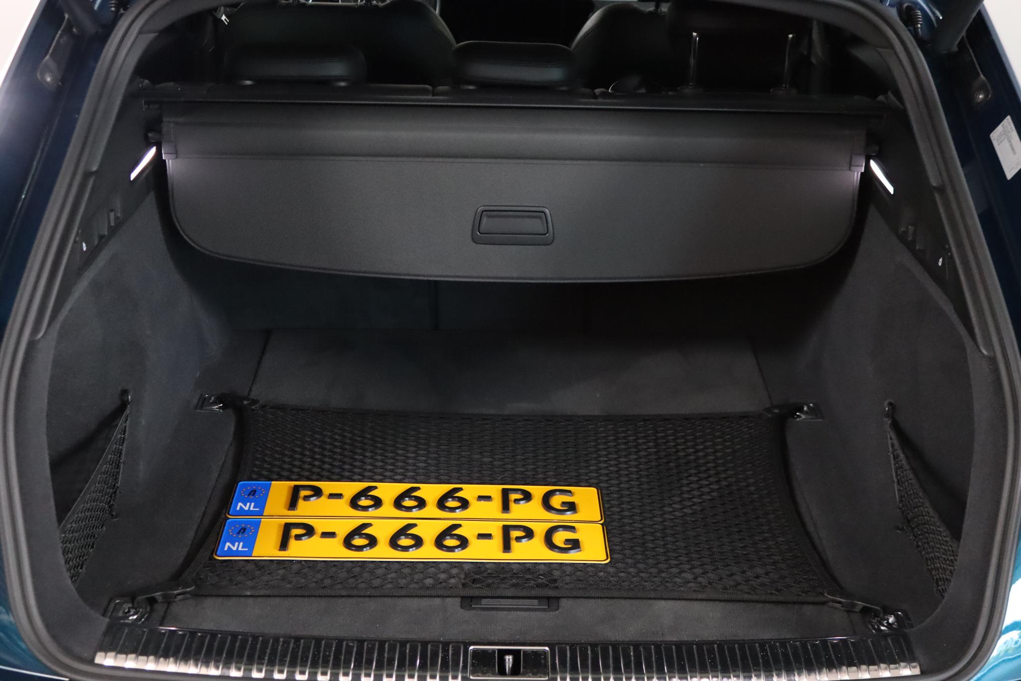 Foto van Audi E-tron