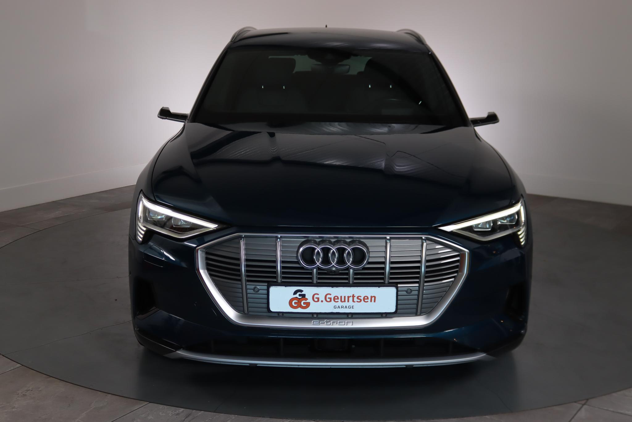 Foto van Audi E-tron
