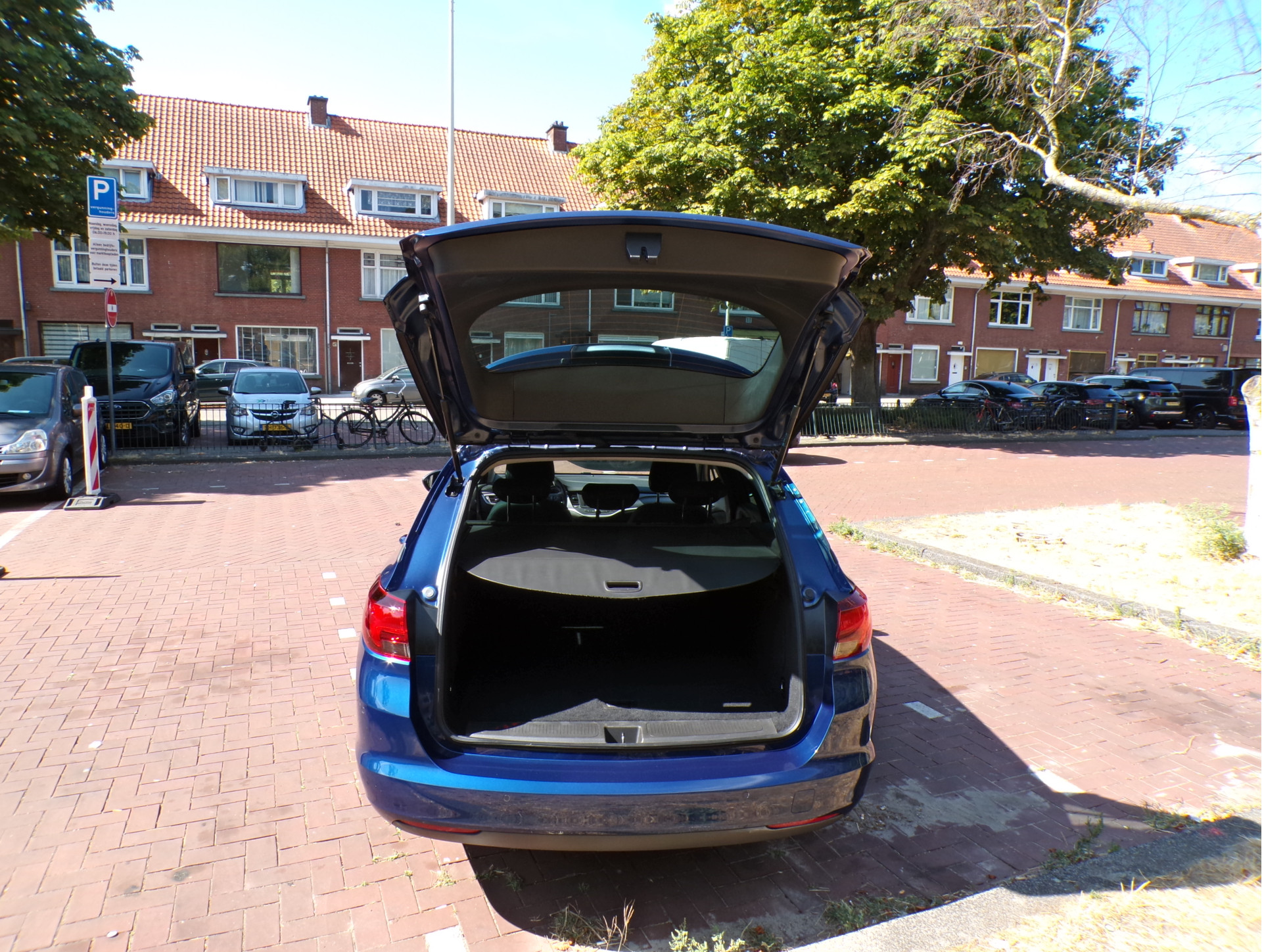 Foto van Opel Astra Sports Tourer