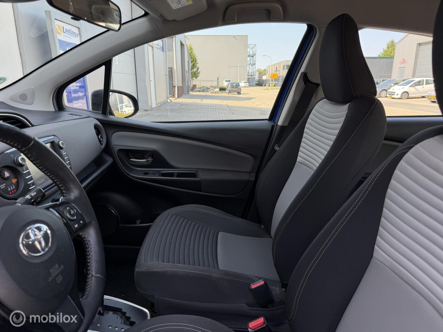 Foto van Toyota Toyota Yaris Hybrid