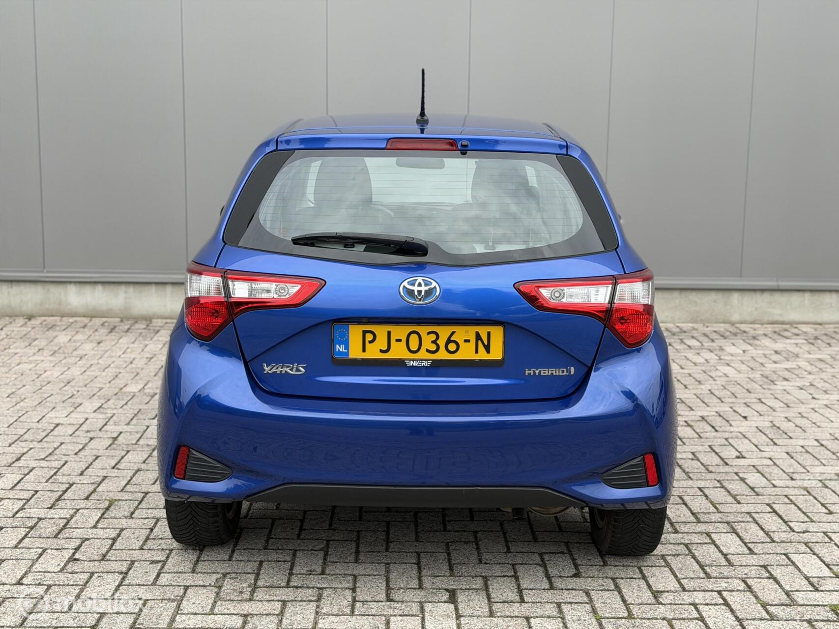 Foto van Toyota Toyota Yaris Hybrid