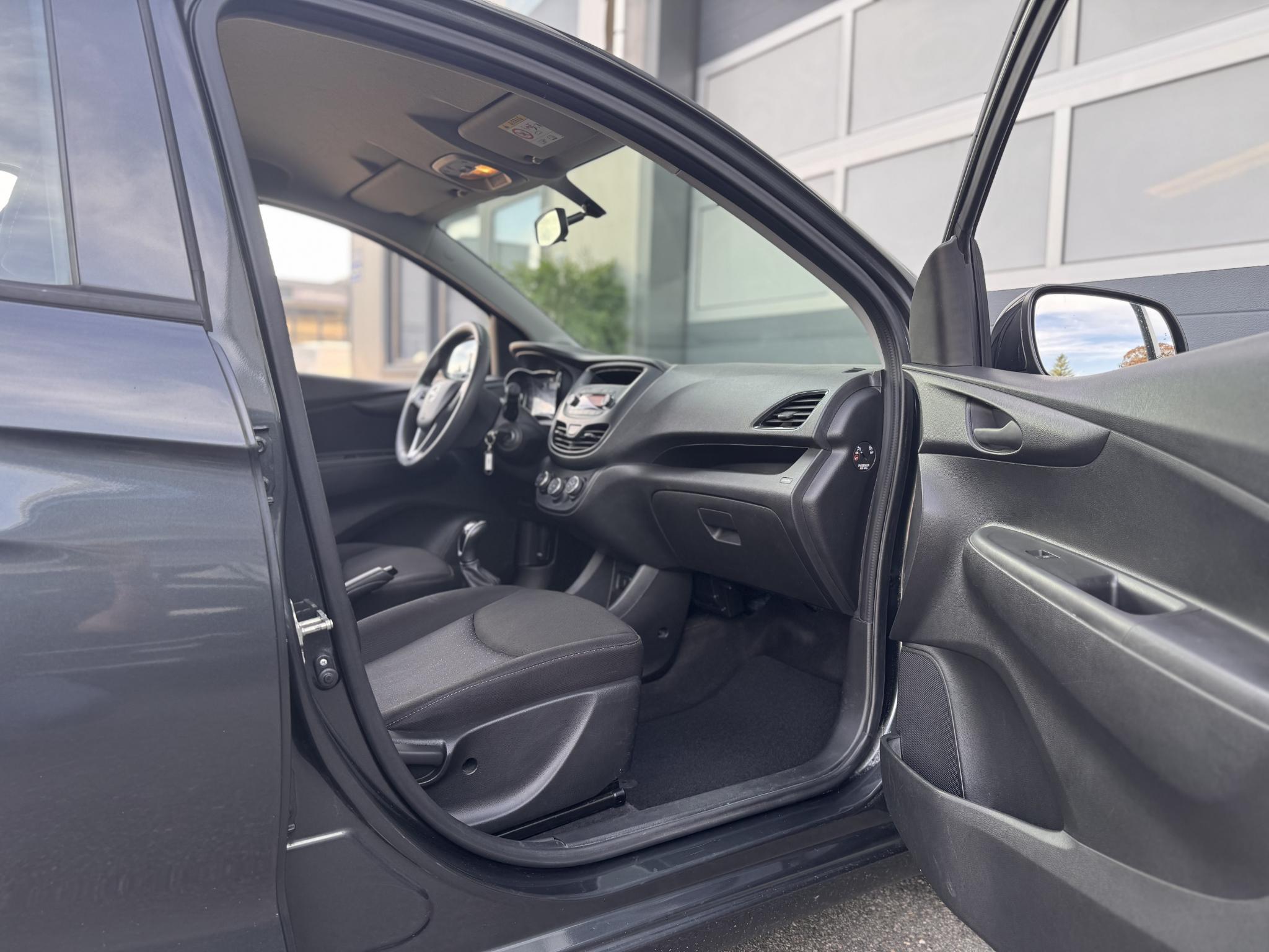 Foto van Opel Karl / Viva
