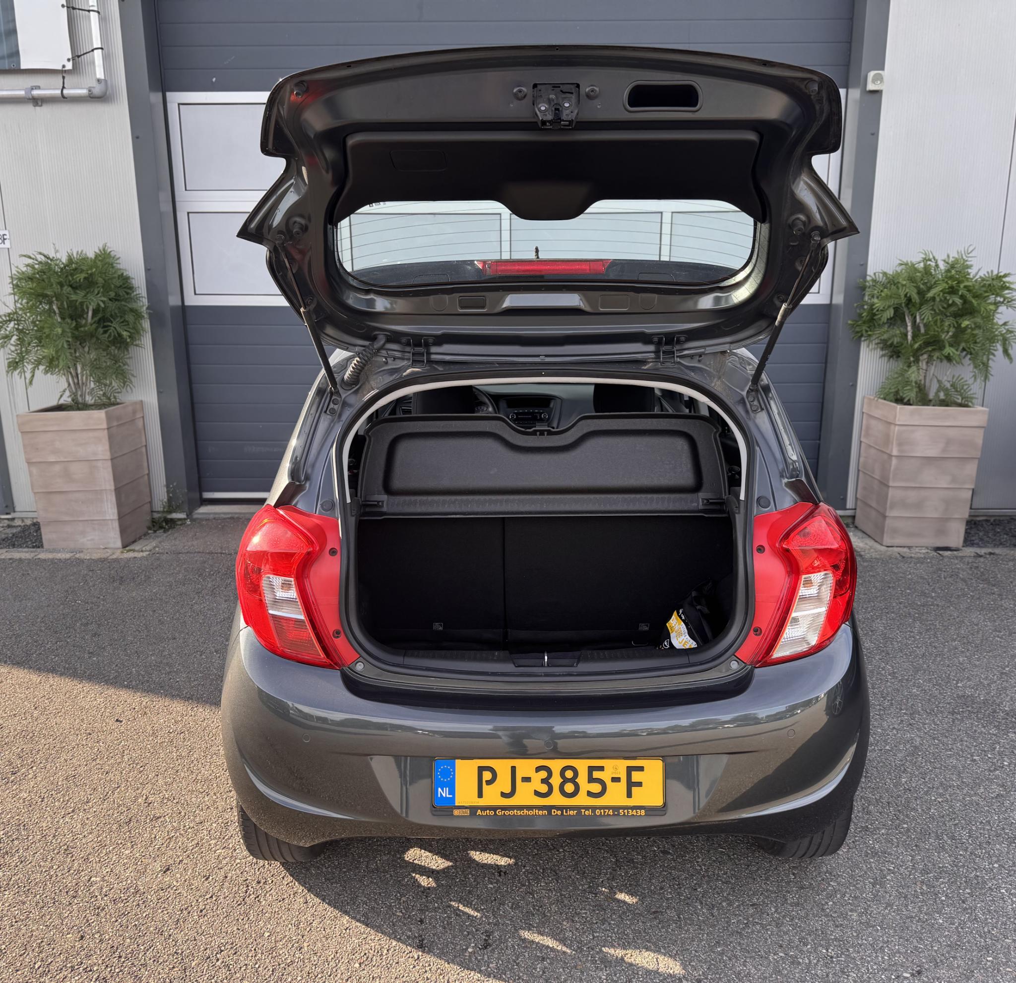Foto van Opel Karl / Viva