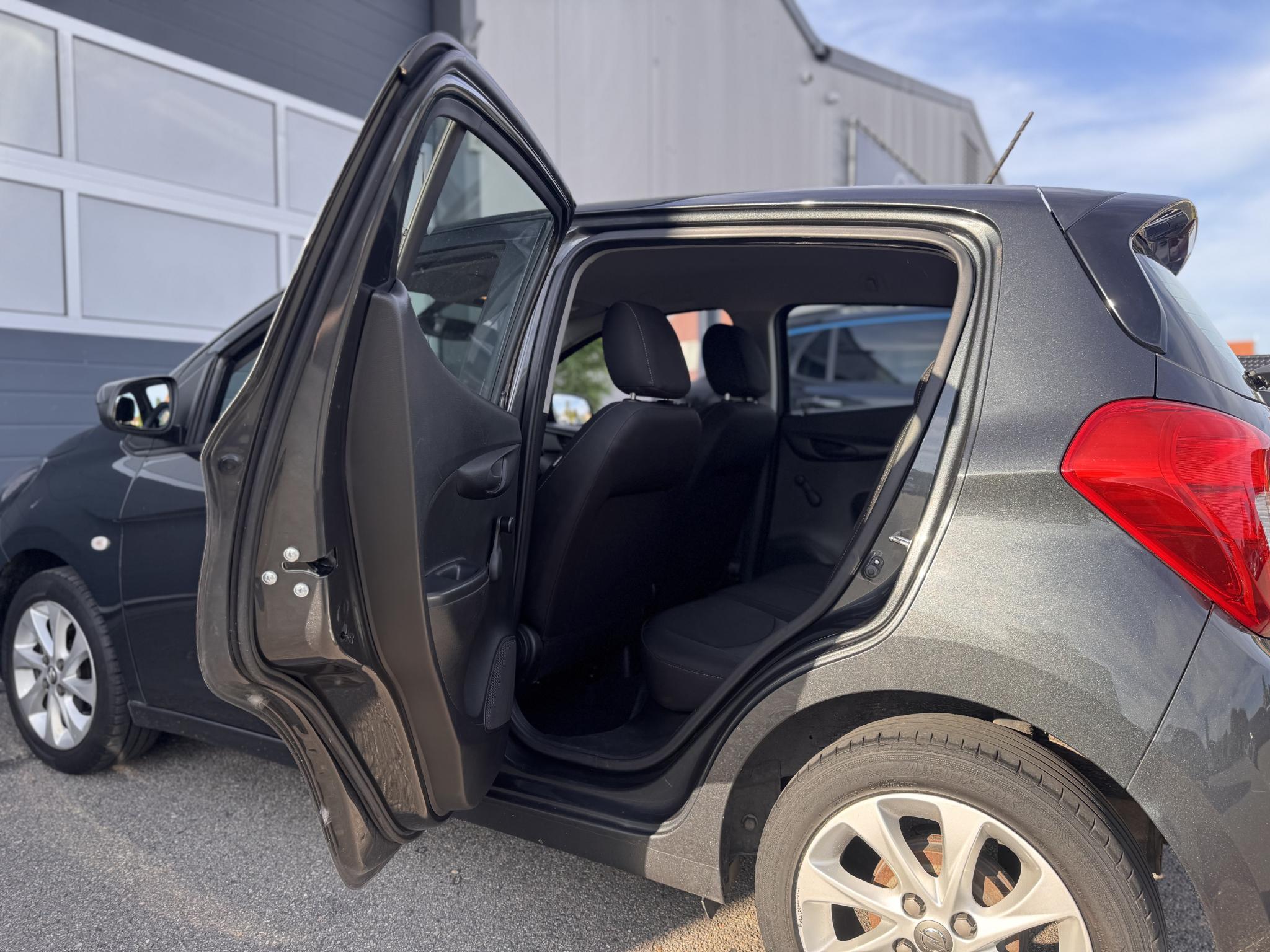 Foto van Opel Karl / Viva