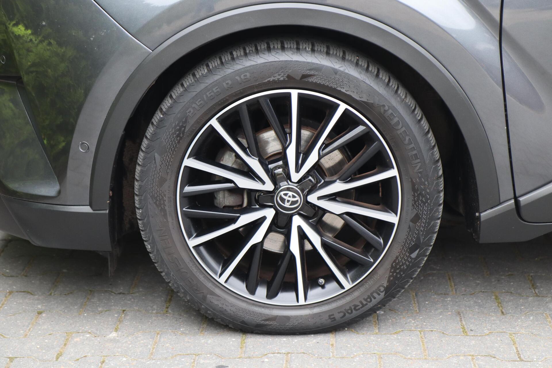 Foto van Toyota Toyota C-hr
