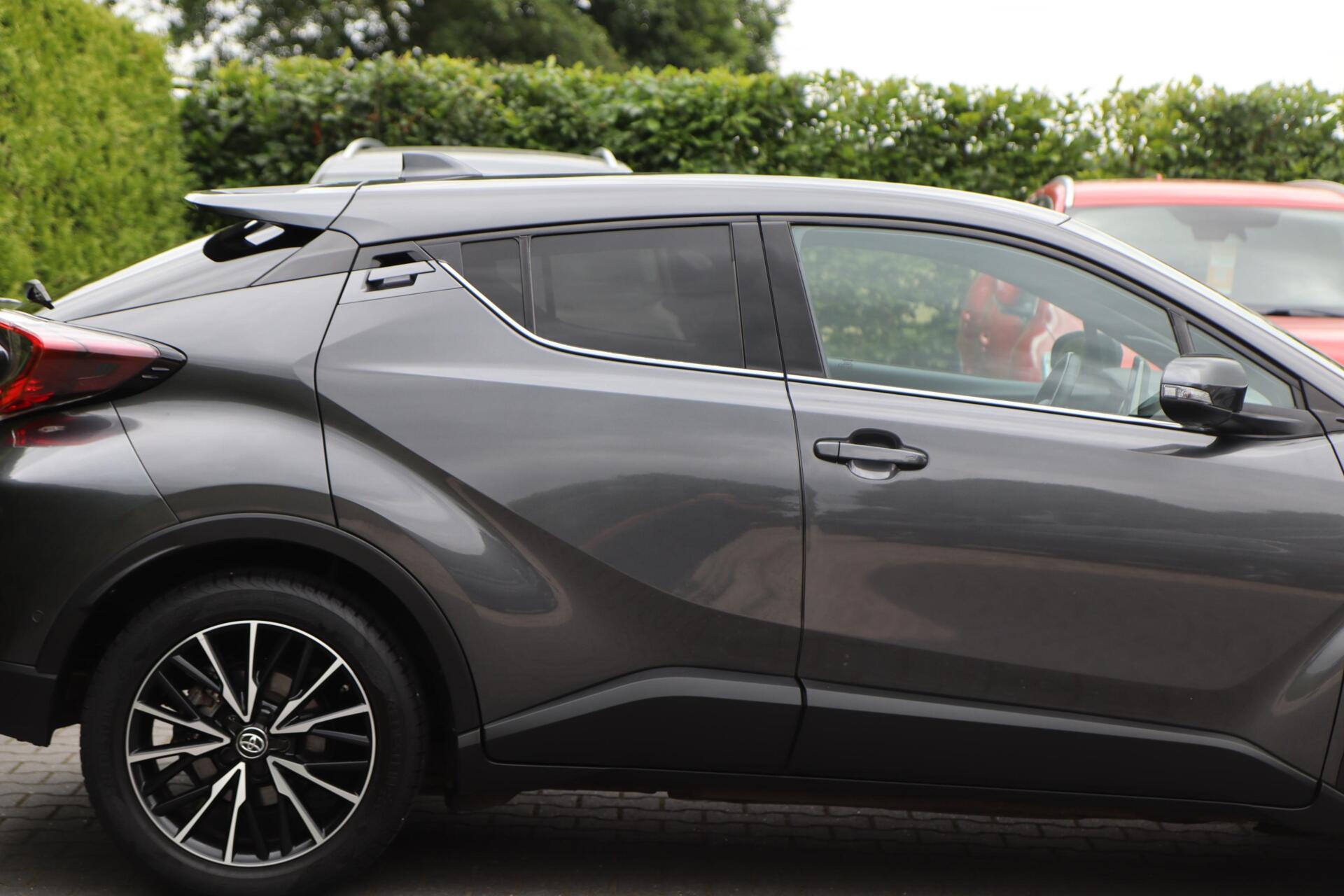Foto van Toyota Toyota C-hr