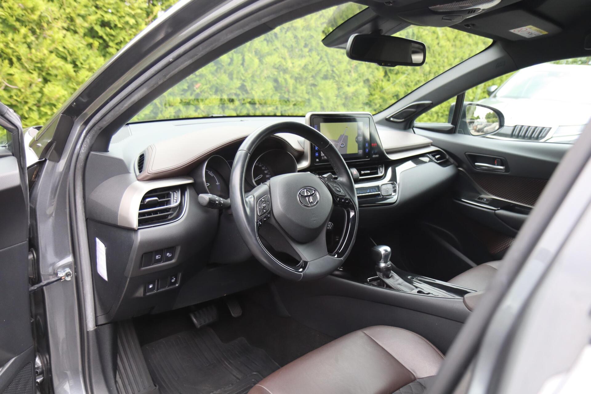 Foto van Toyota Toyota C-hr