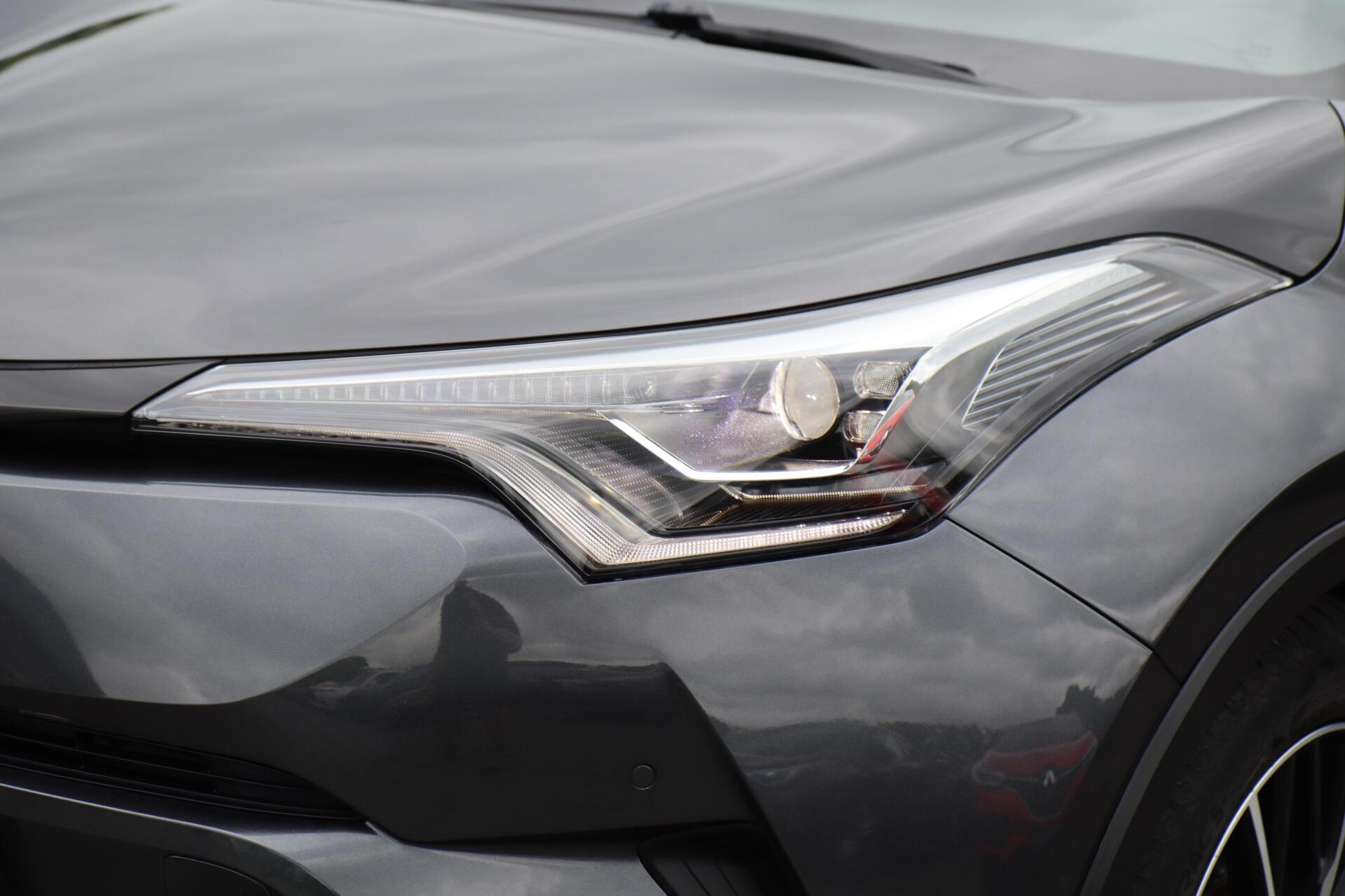 Foto van Toyota Toyota C-hr