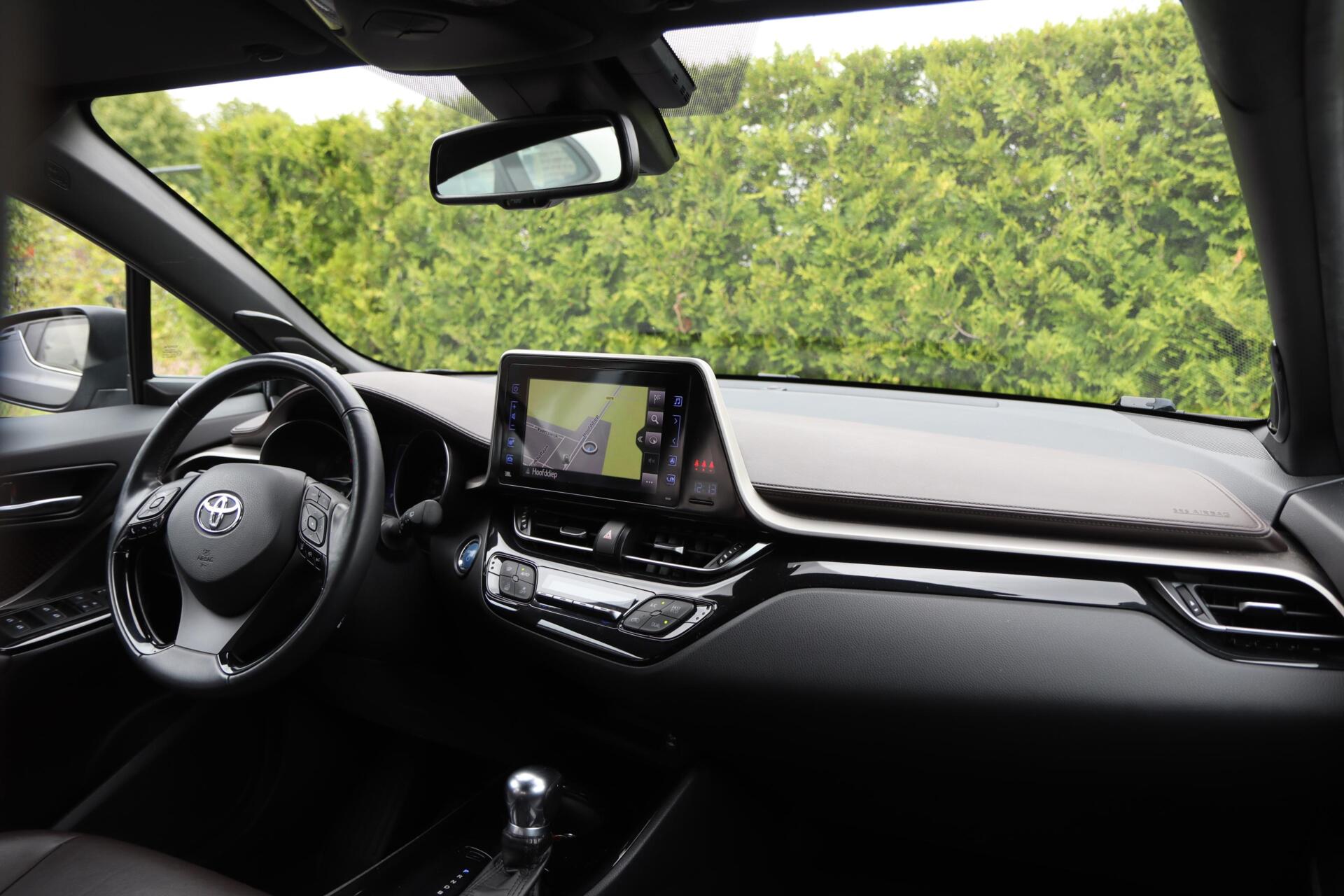 Foto van Toyota Toyota C-hr