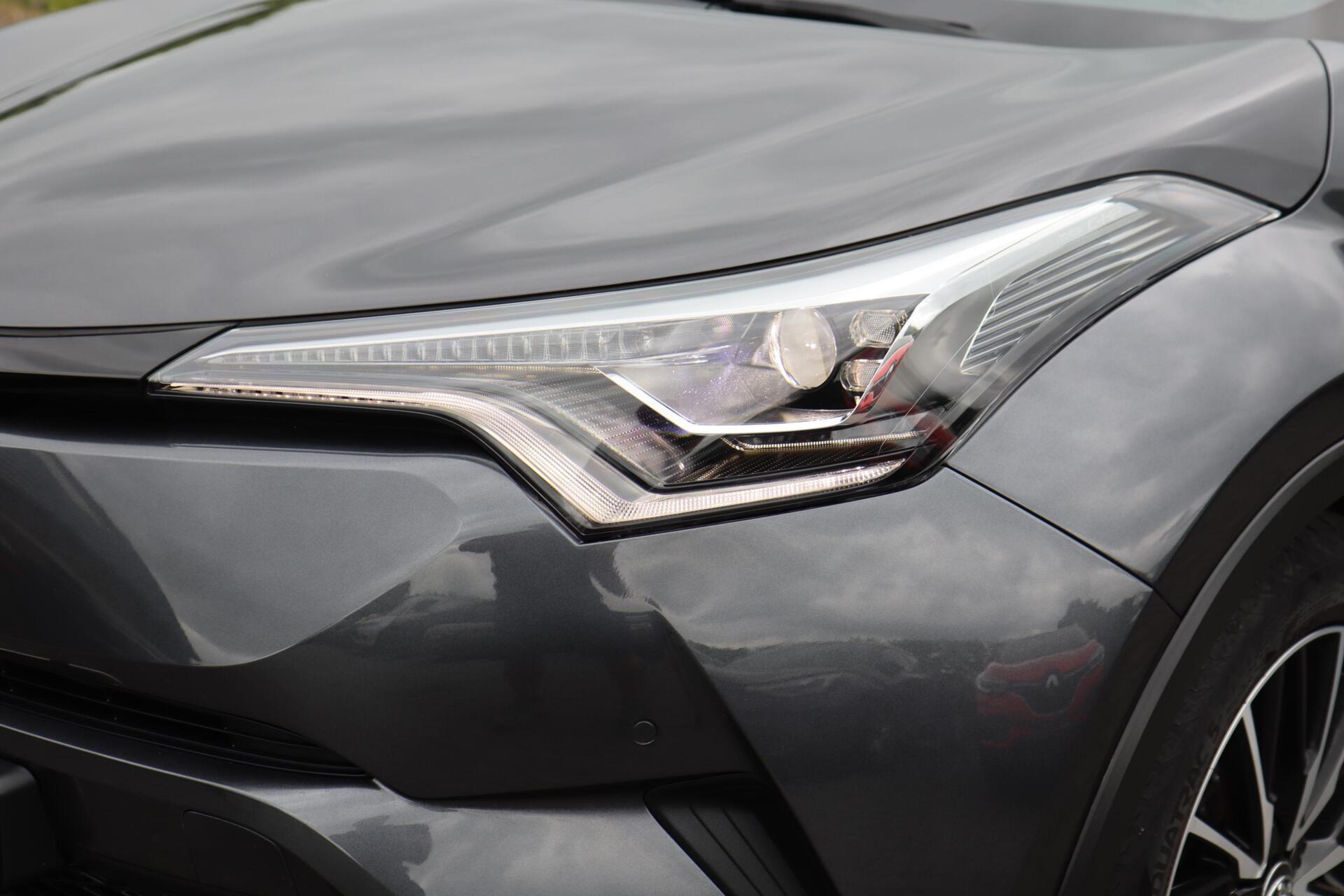 Foto van Toyota Toyota C-hr