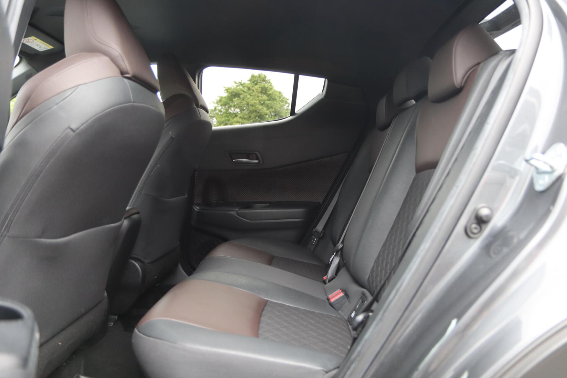 Foto van Toyota Toyota C-hr