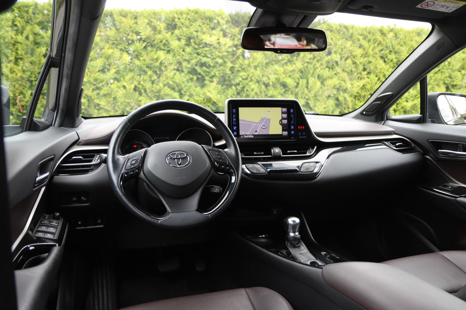 Foto van Toyota Toyota C-hr