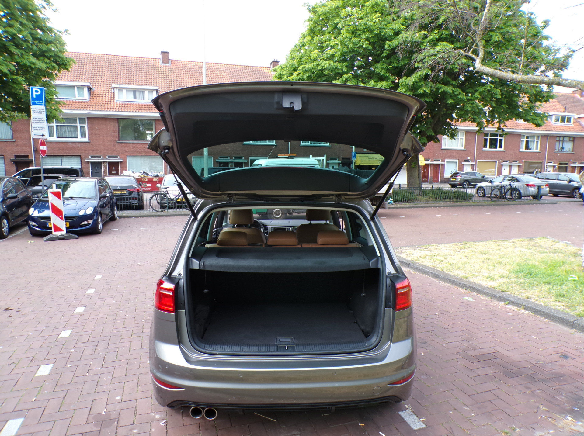 Foto van Volkswagen Golf Sportsvan