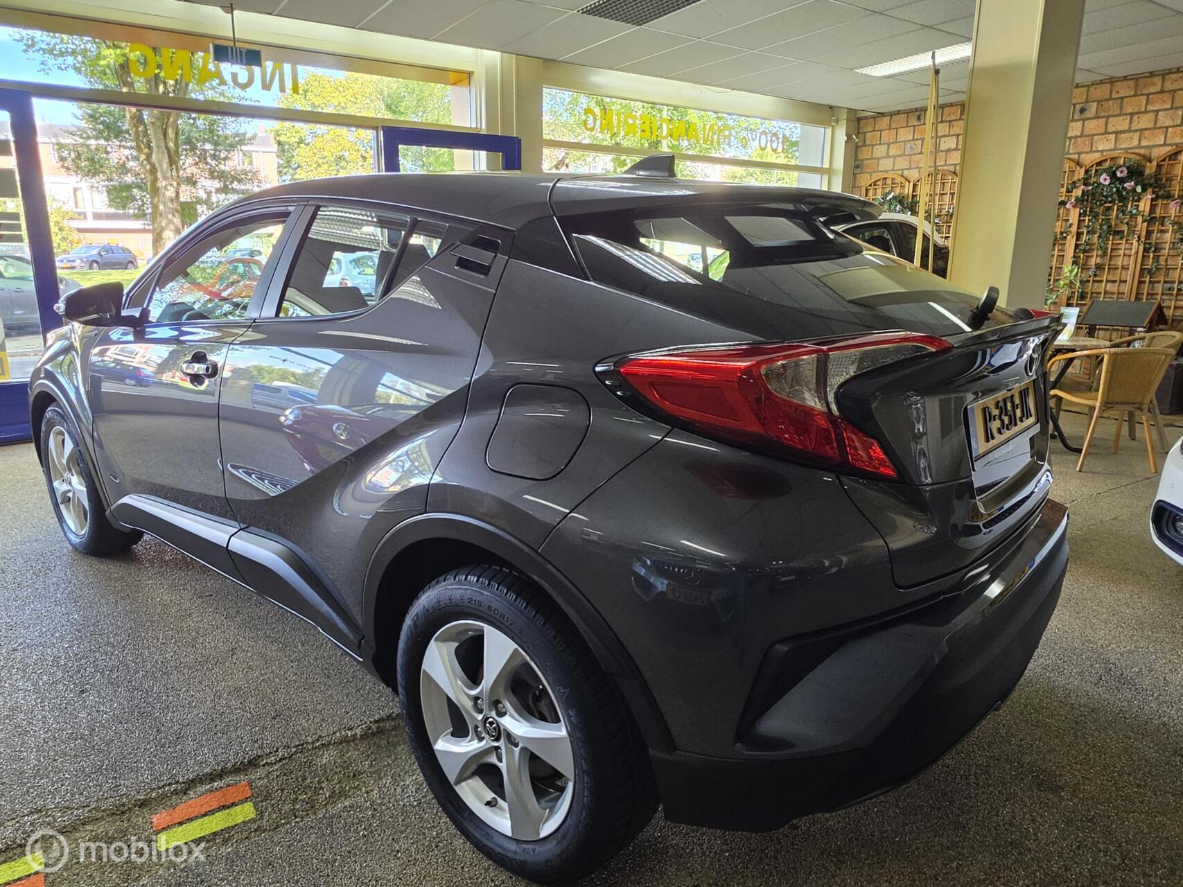 Foto van Toyota Toyota C-hr