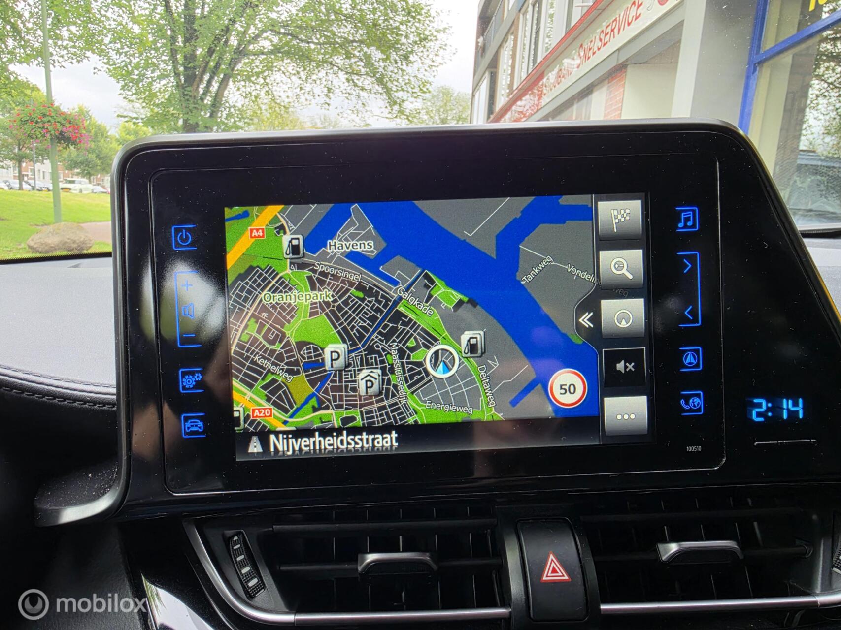 Foto van Toyota Toyota C-hr