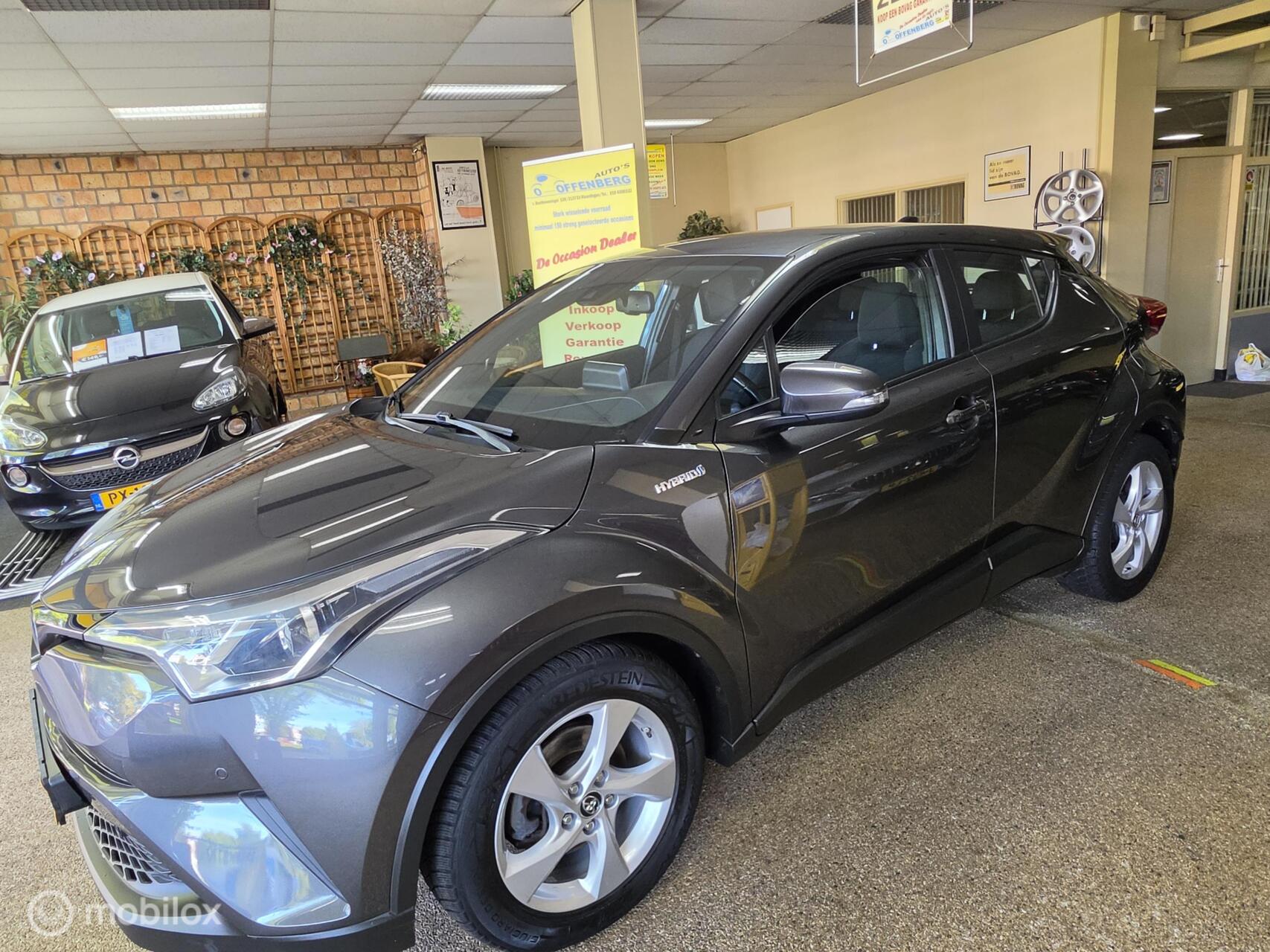 Foto van Toyota Toyota C-hr