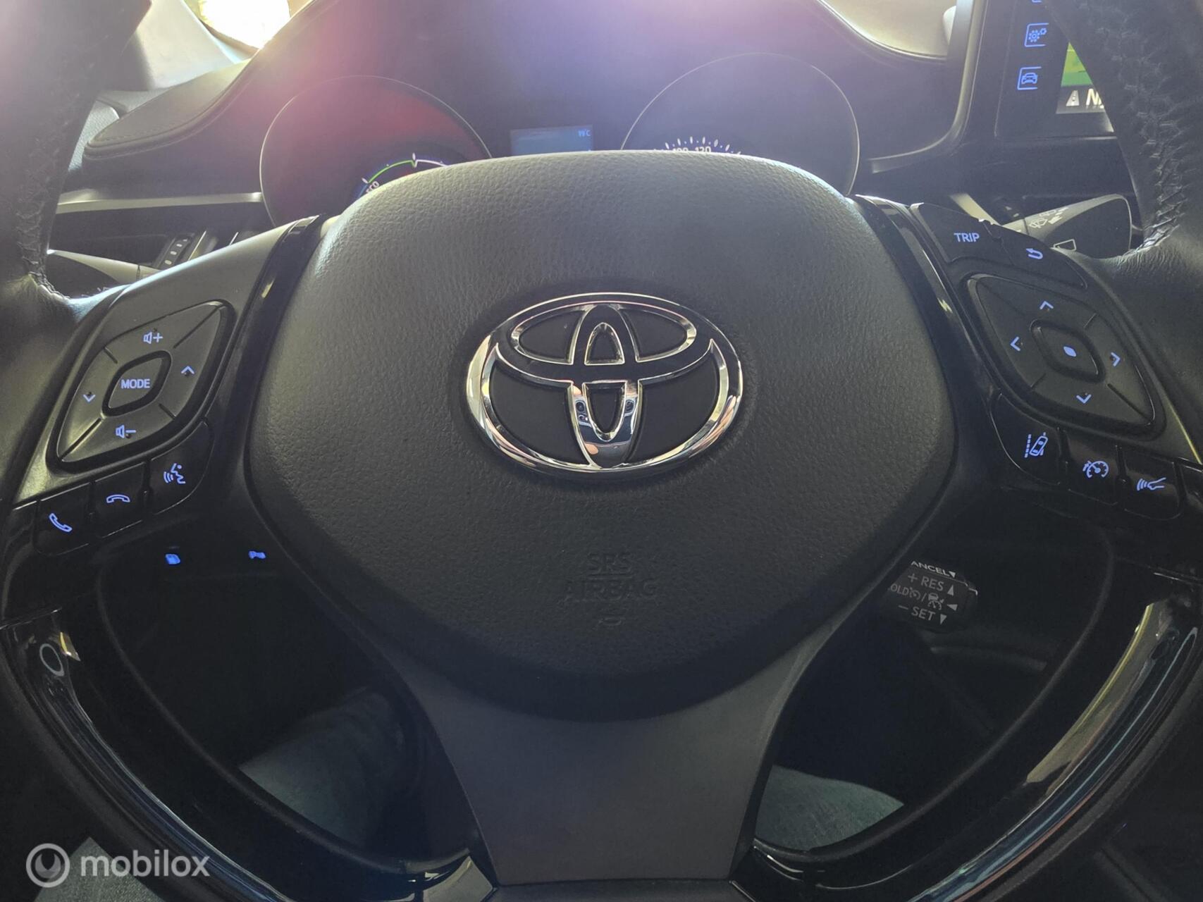 Foto van Toyota Toyota C-hr