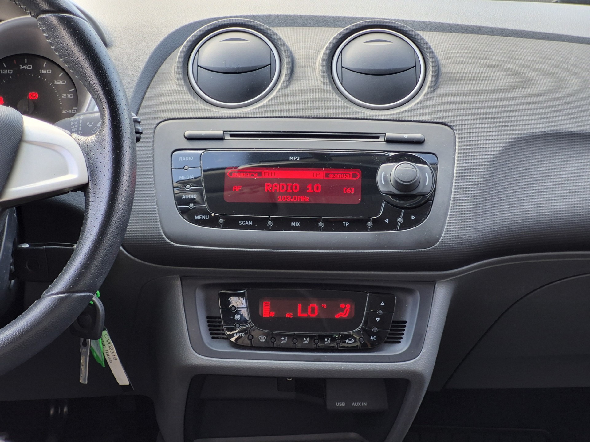 Foto van Seat Ibiza ST