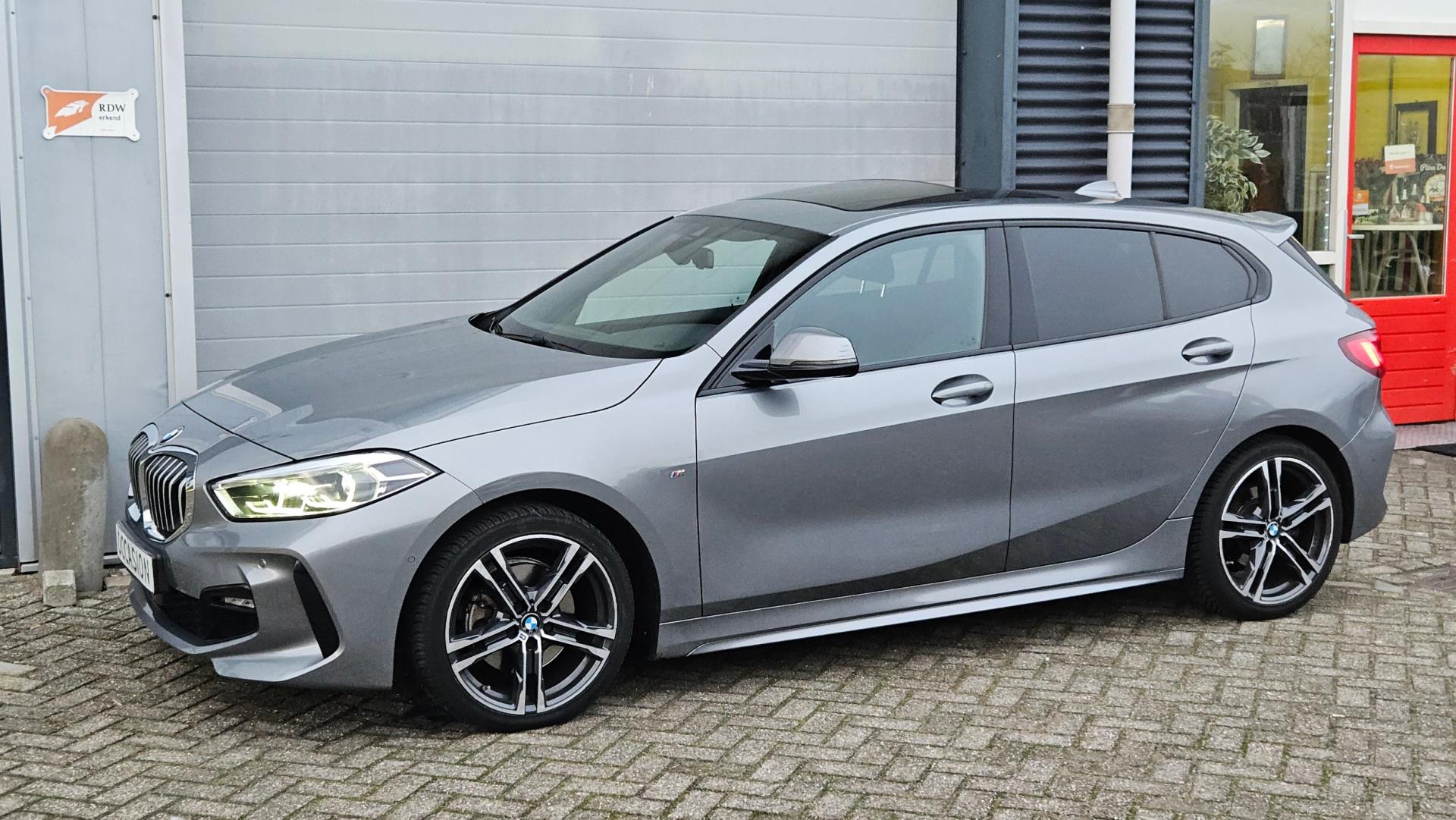 Foto van BMW 118i