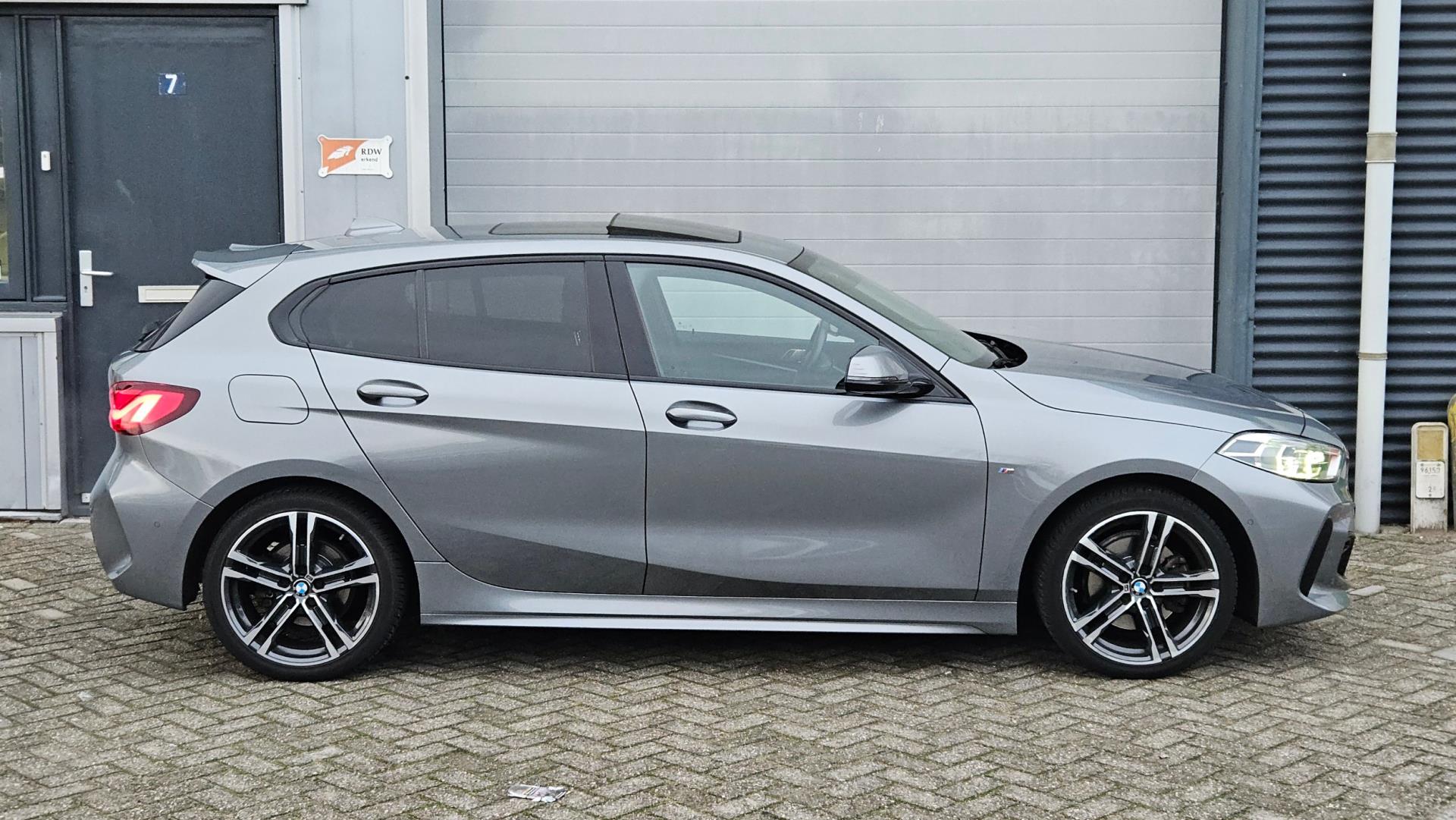 Foto van BMW 118i