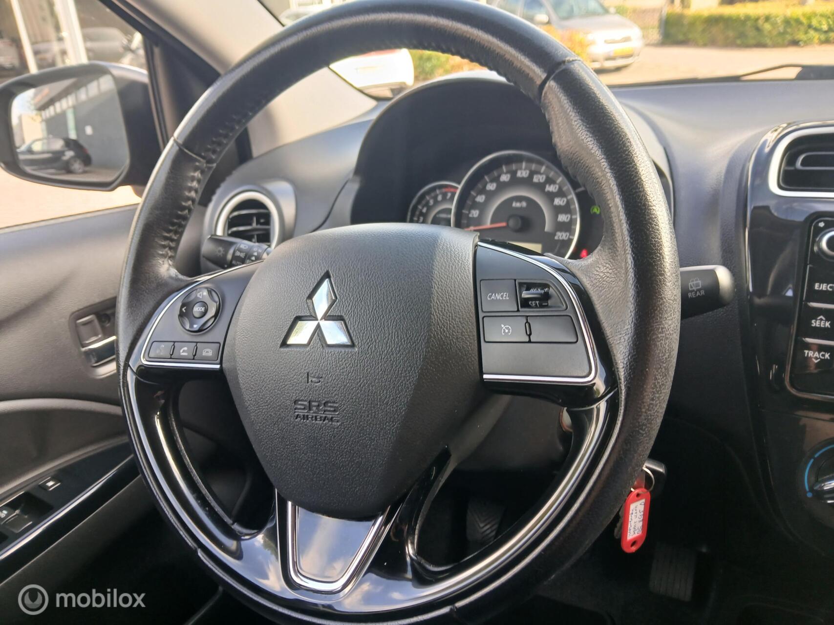 Foto van Mitsubishi Mitsubishi Space Star