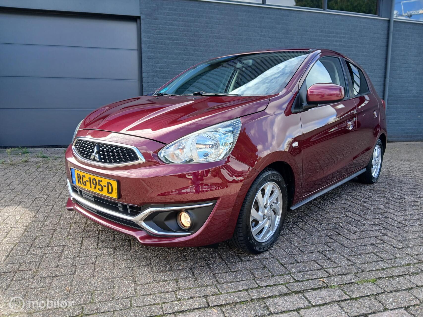 Mitsubishi Mitsubishi Space Star 1.2 Stoelverwarming/Navi/Airco 2017 - voorkant
