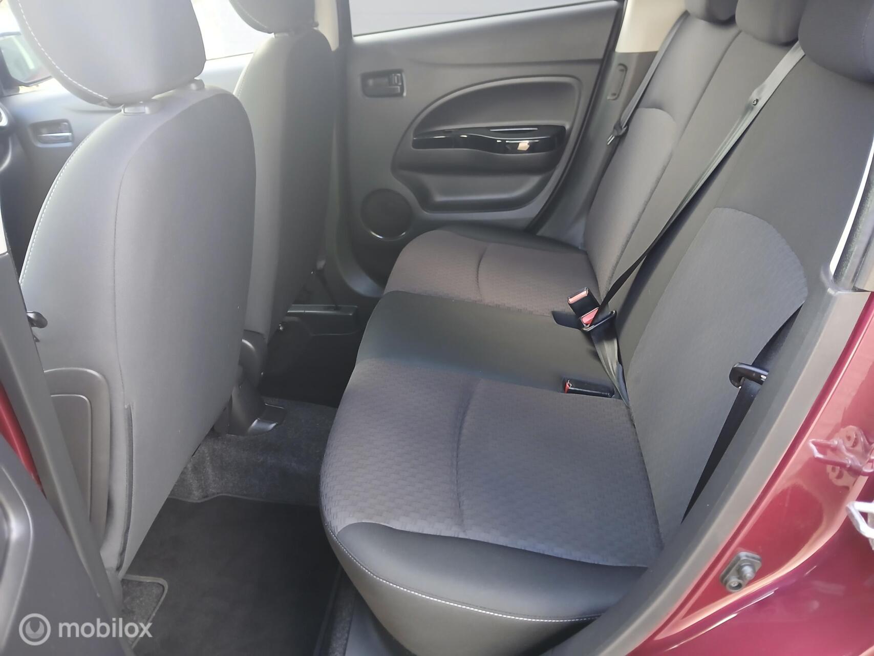 Foto van Mitsubishi Mitsubishi Space Star