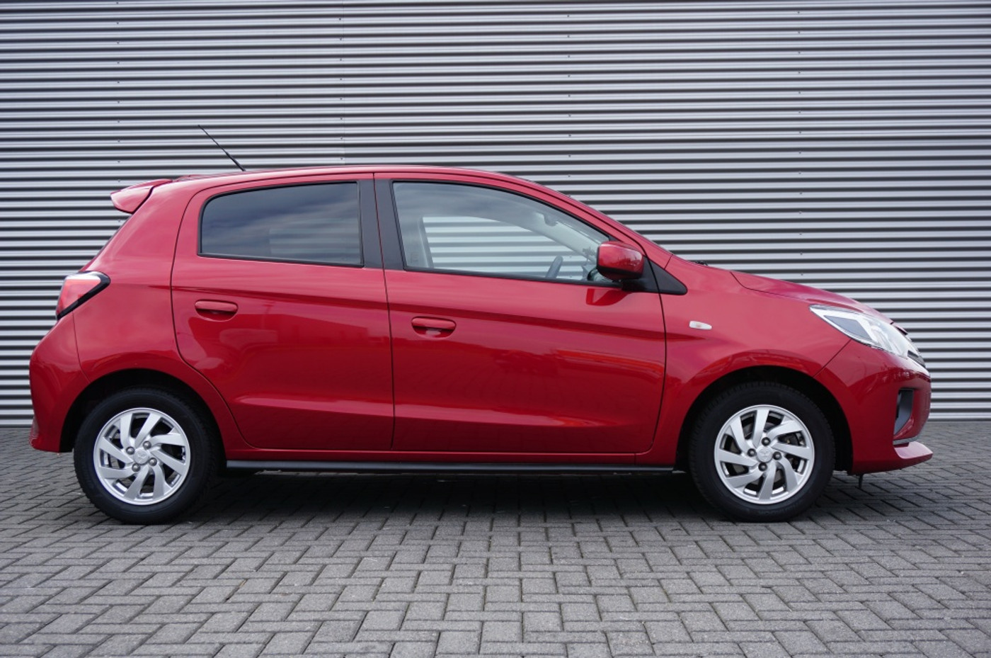 Foto van Mitsubishi Mitsubishi Space Star