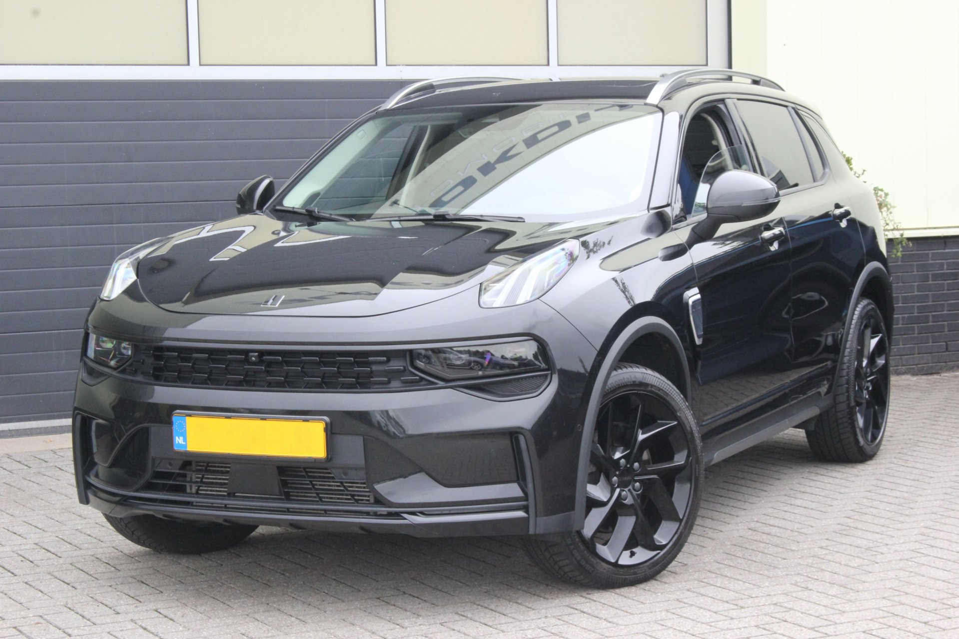 Foto van Lynk&co LYNK & Co 01