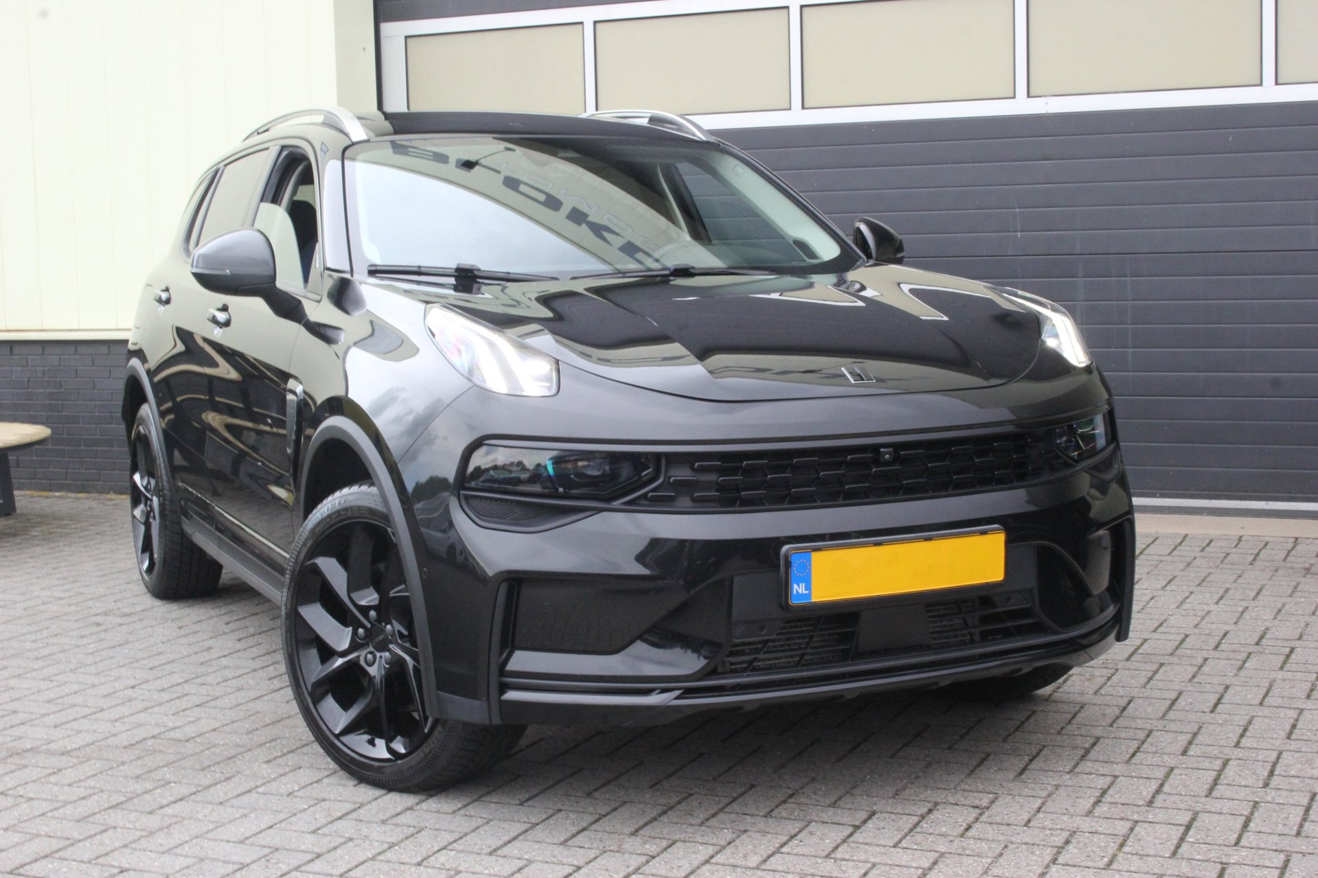 Foto van Lynk&co LYNK & Co 01