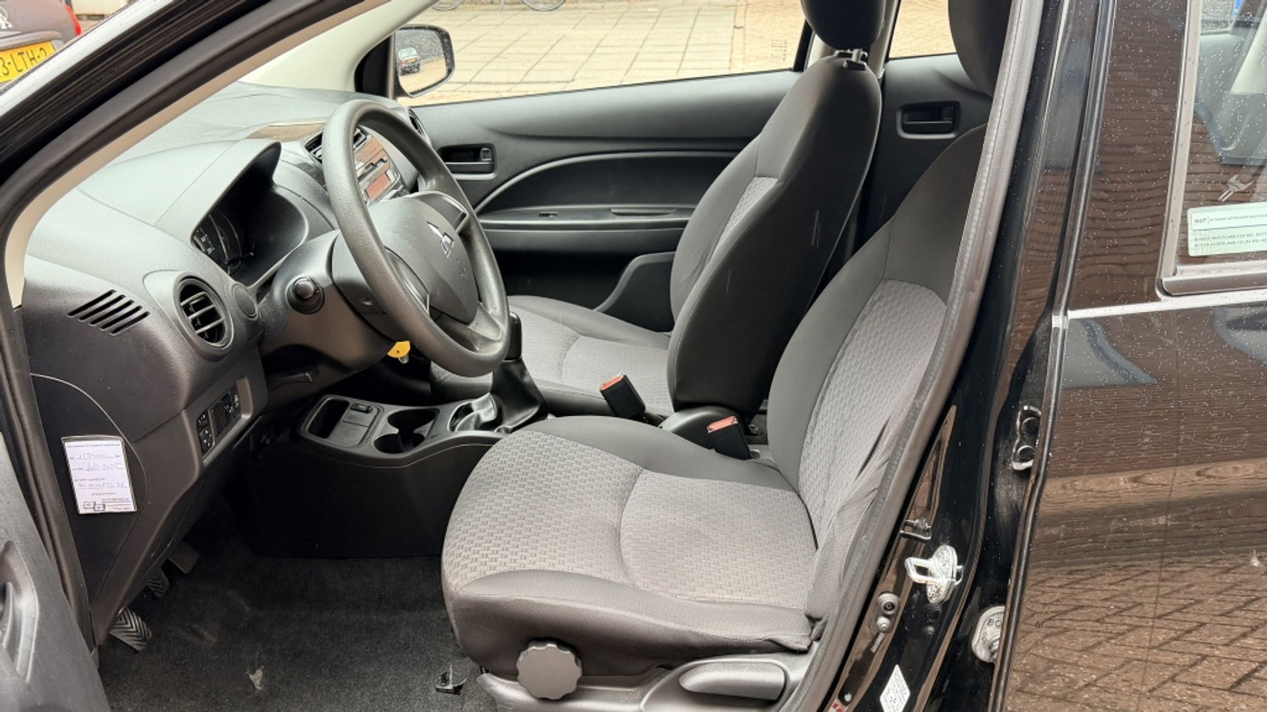 Foto van Mitsubishi Mitsubishi Space Star