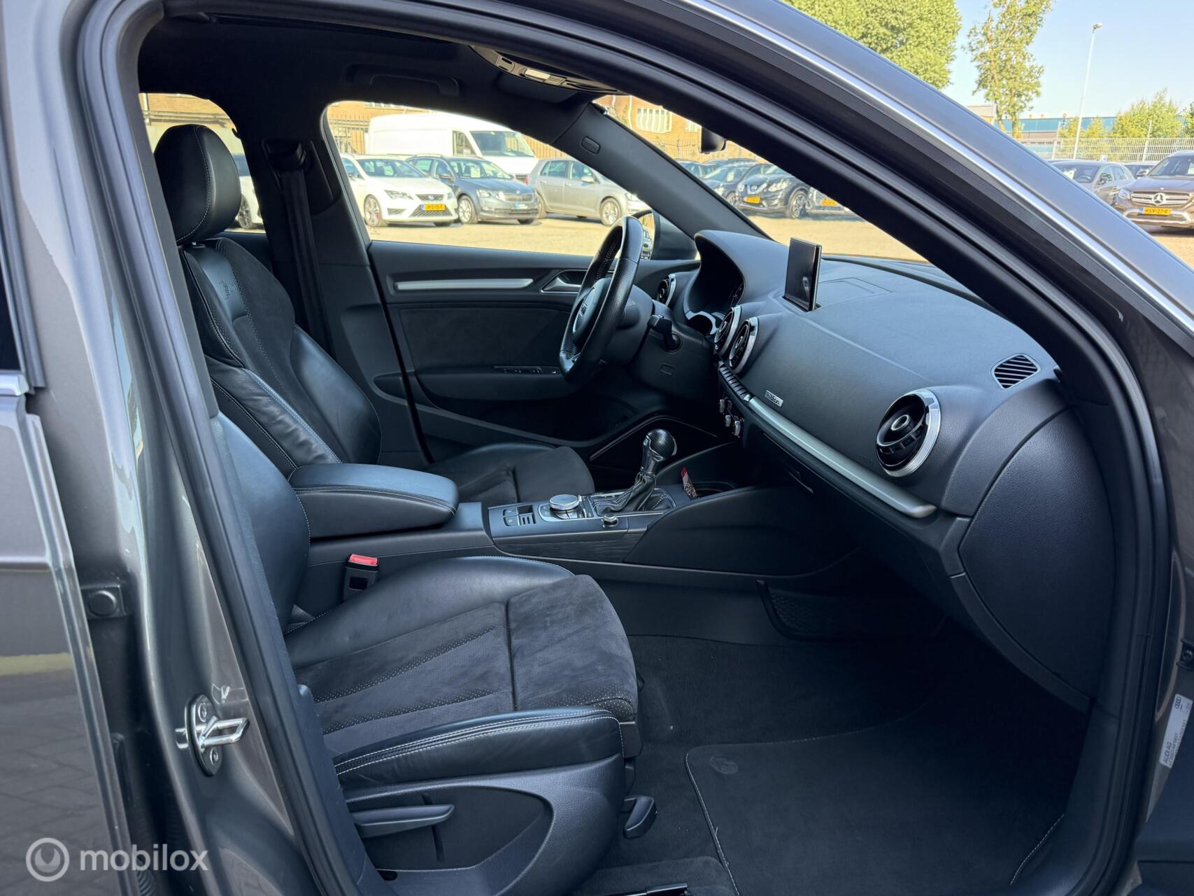 Foto van Audi A3 Sportback E-tron