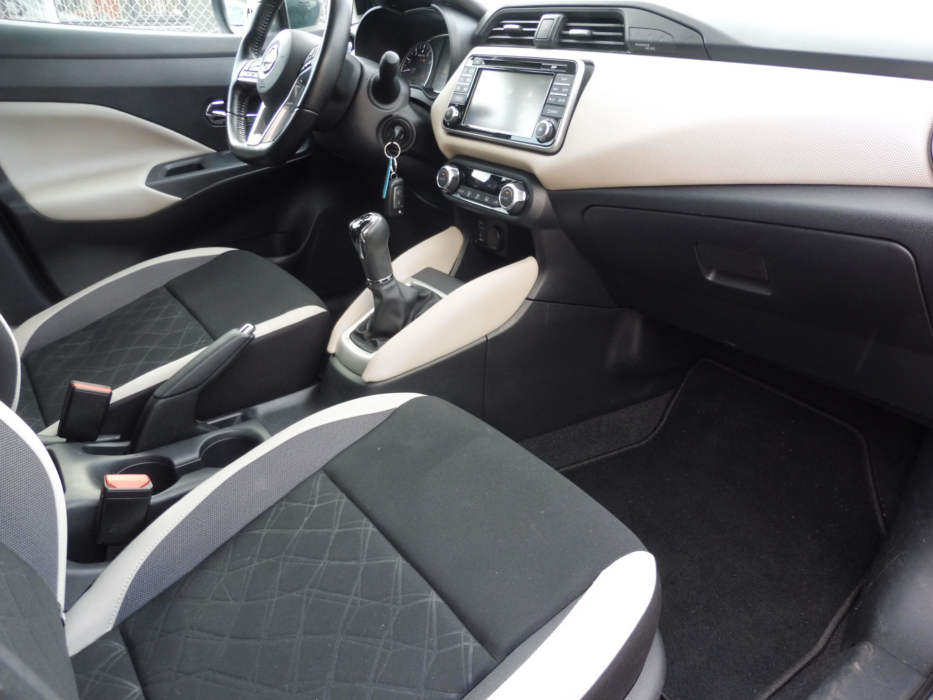 Foto van Nissan Micra
