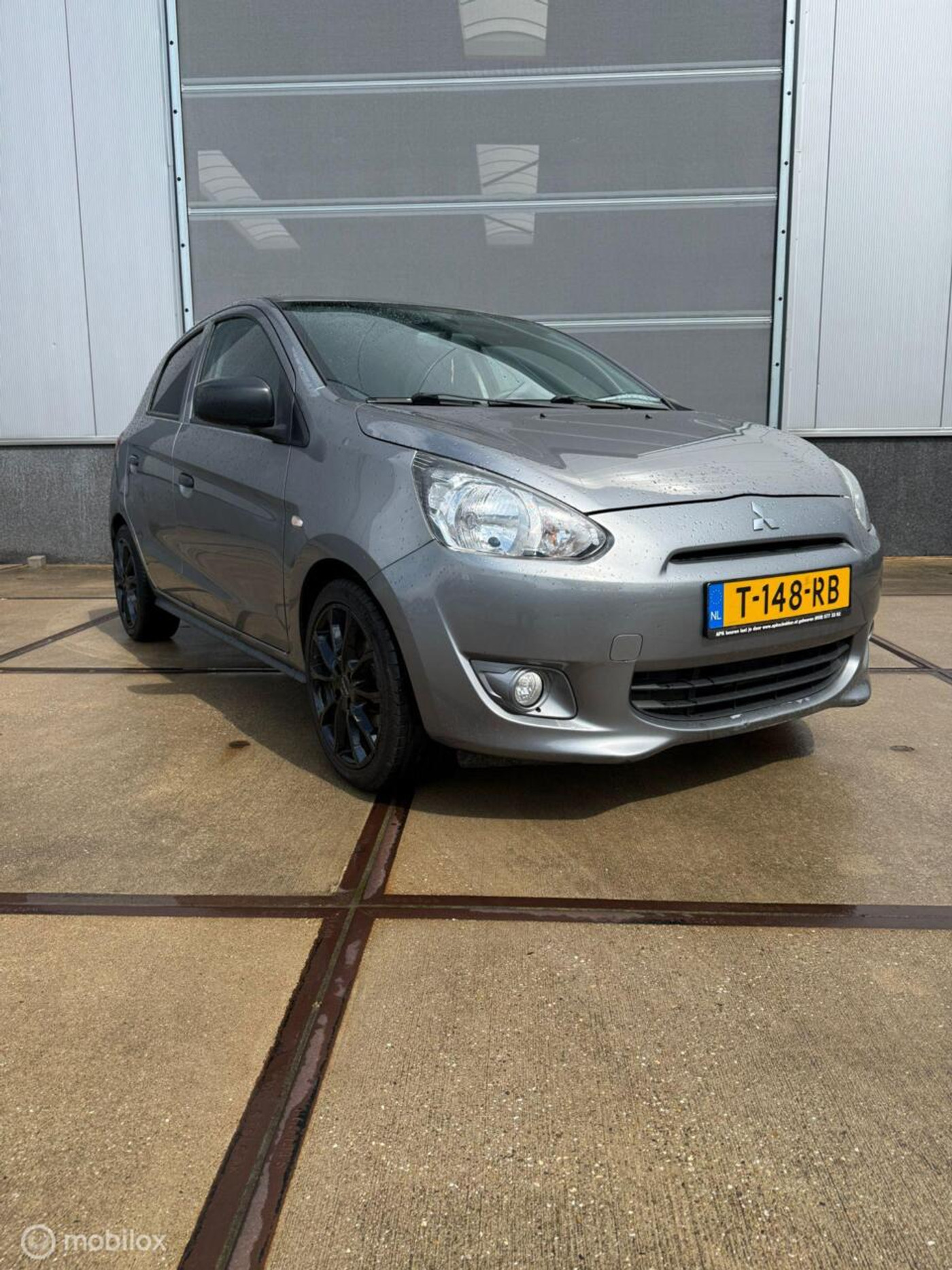Mitsubishi Mitsubishi Space Star 1.0 AIRCO 2015 - voorkant
