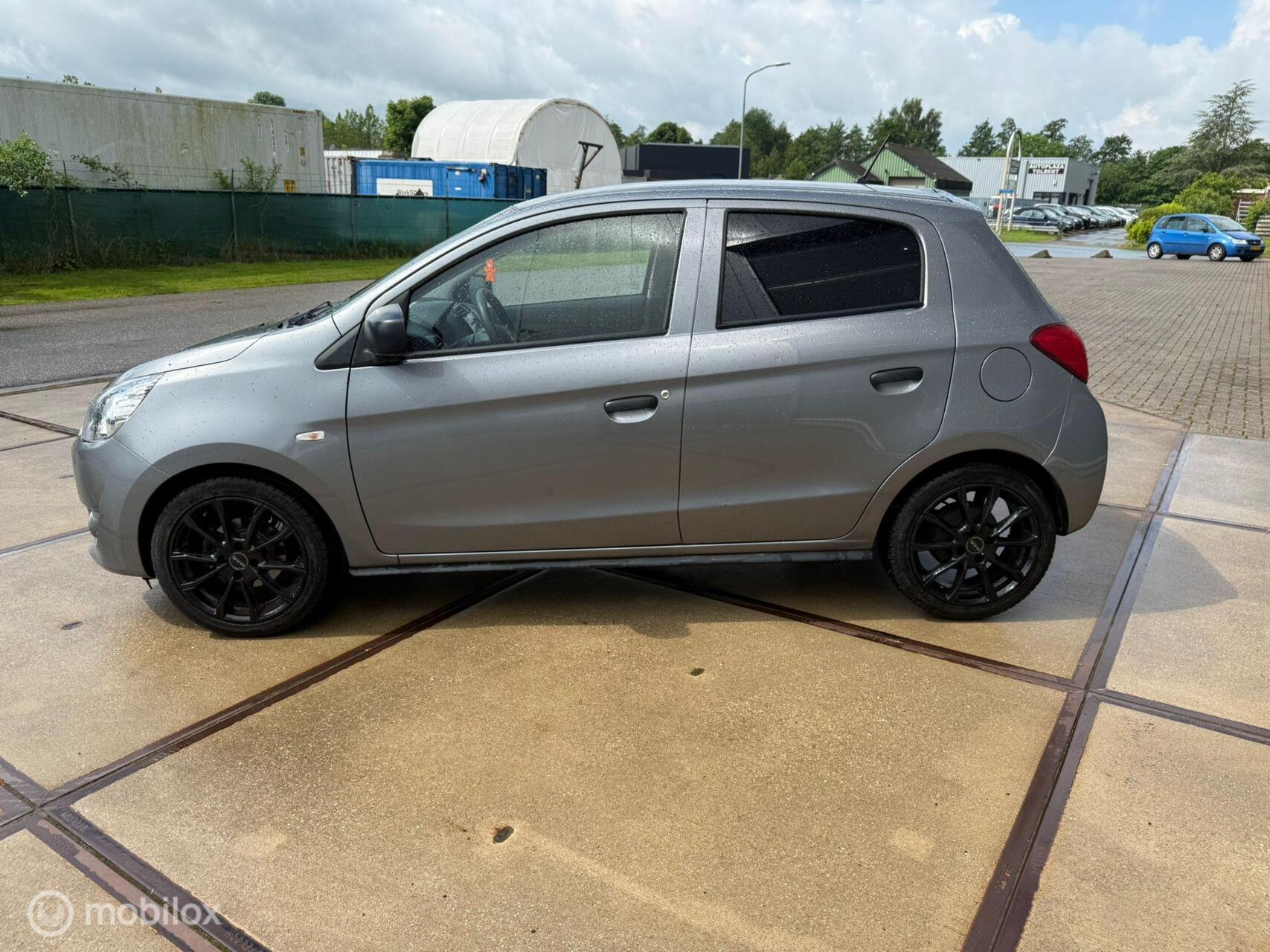 Foto van Mitsubishi Mitsubishi Space Star