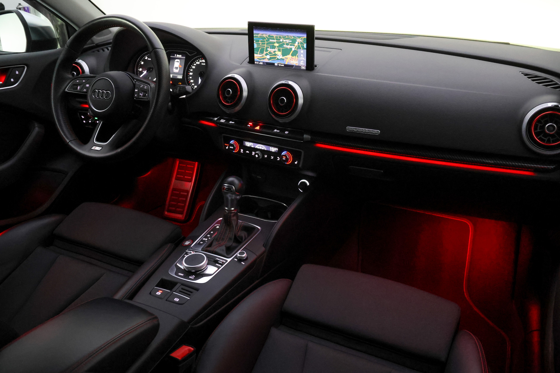 Foto van Audi S3 Limousine