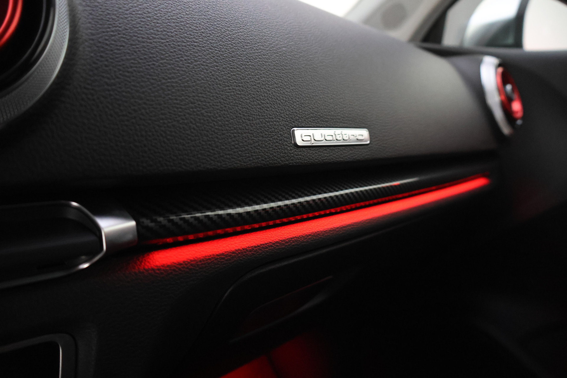 Foto van Audi S3 Limousine