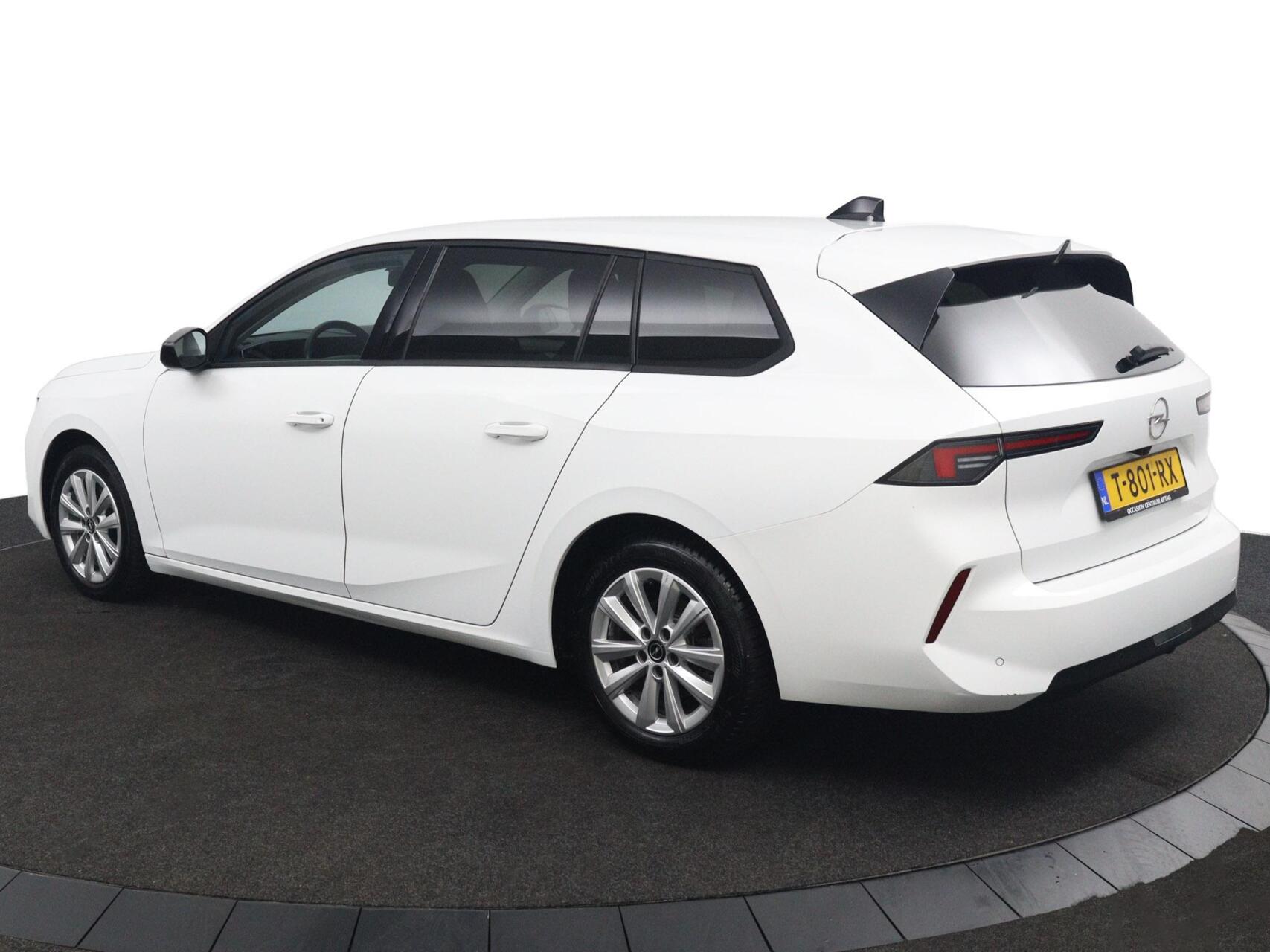 Foto van Opel Astra Sports Tourer