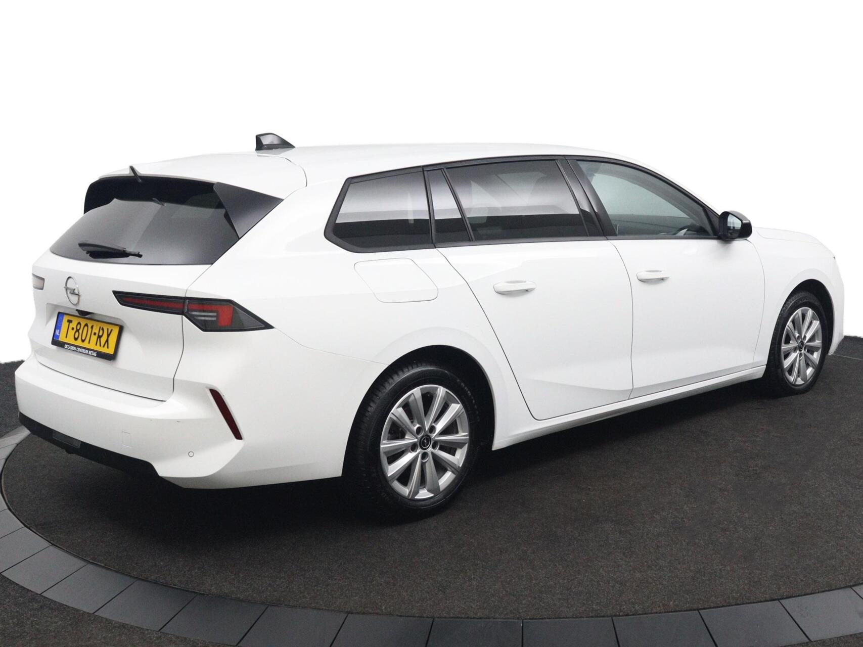 Foto van Opel Astra Sports Tourer