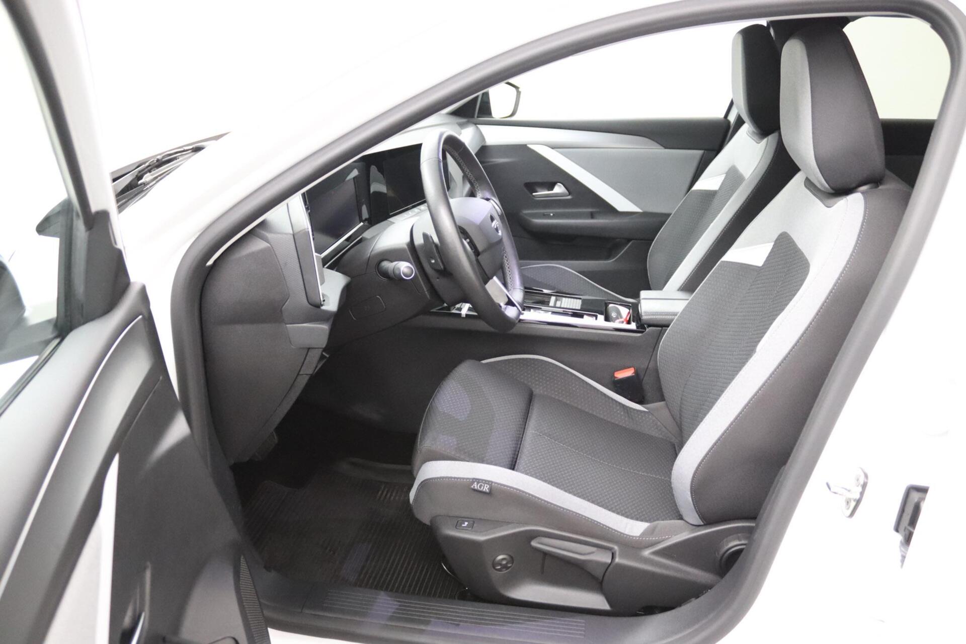 Foto van Opel Astra Sports Tourer